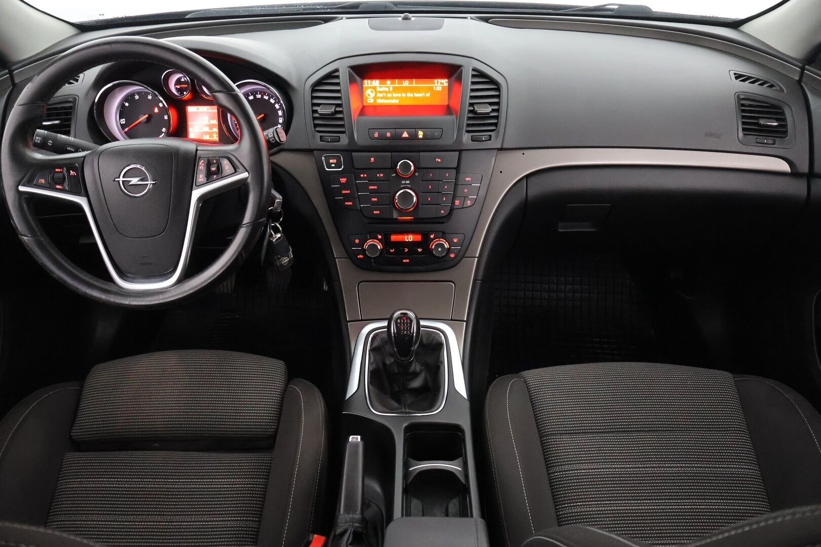 Opel Insignia 2012 5-ov Edition 2,0 CDTI ecoFLEX Start/Stop 118kW MT6 BL - Suomi-Auto | Vetokoukku | Tutkat | Vakkari