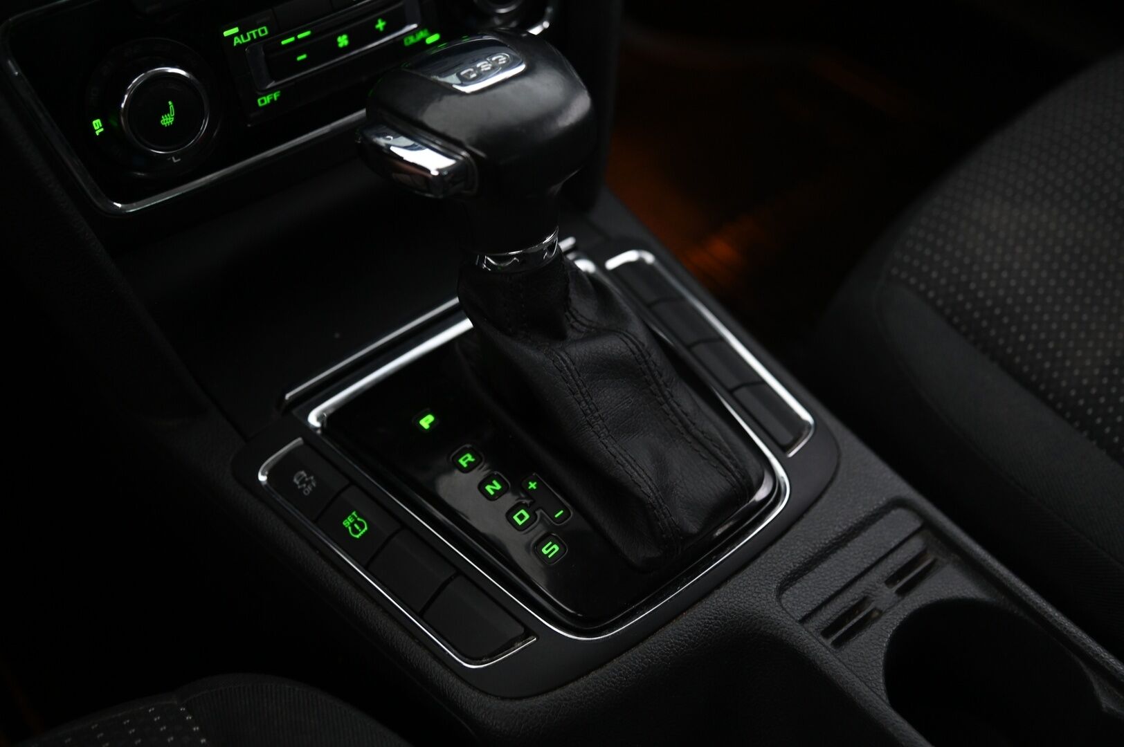 Skoda Superb 2012 Combi 2,0 TDI 140 Comfort Business+ DSG Autom. - MYYDÄÄN HUUTOKAUPPA.COM