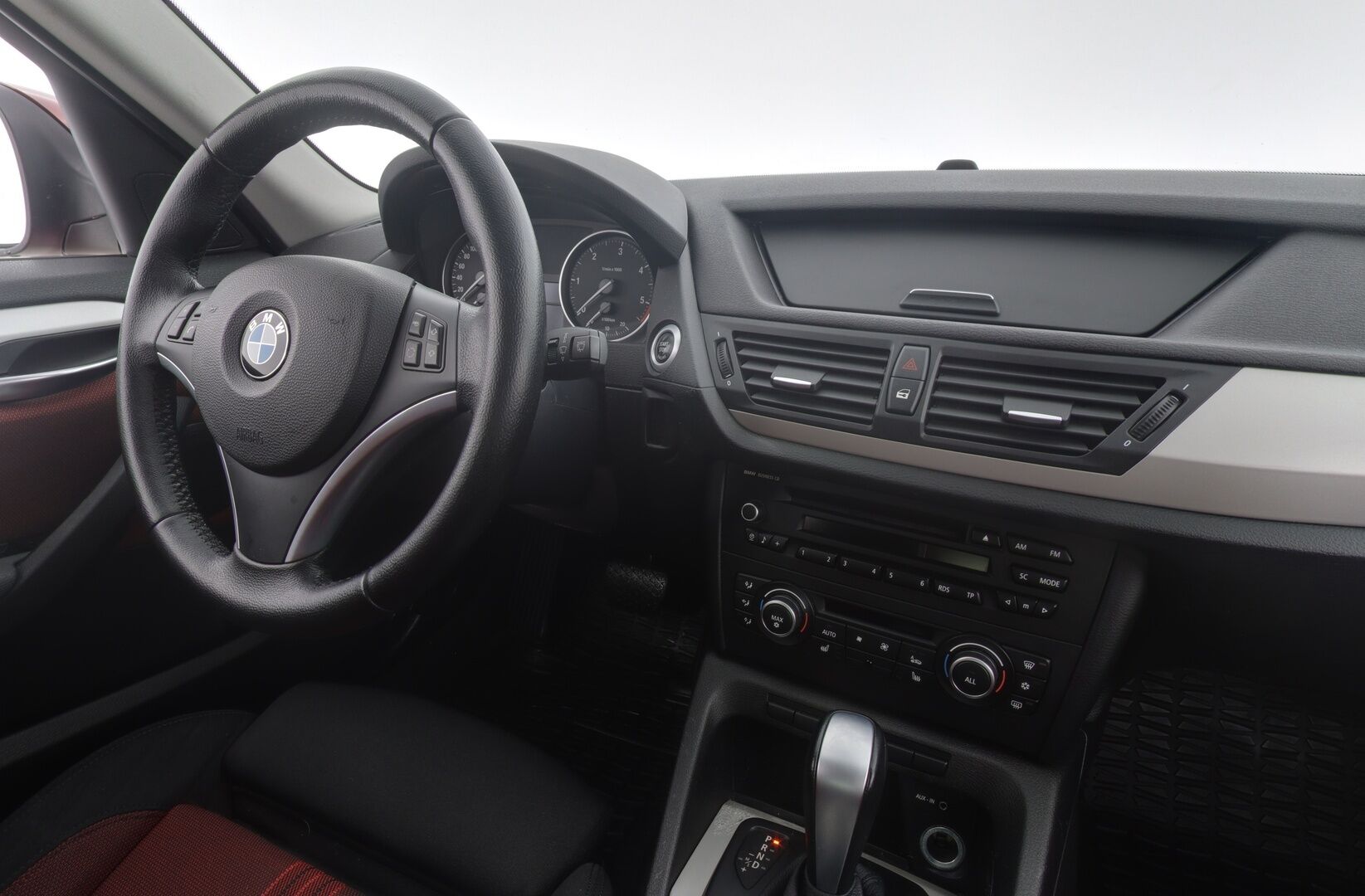 BMW X1 2012 xDrive20d TwinPower Turbo A Limited xDrive Edition E84 - Sportti-penkit / Lohko / Xenon 