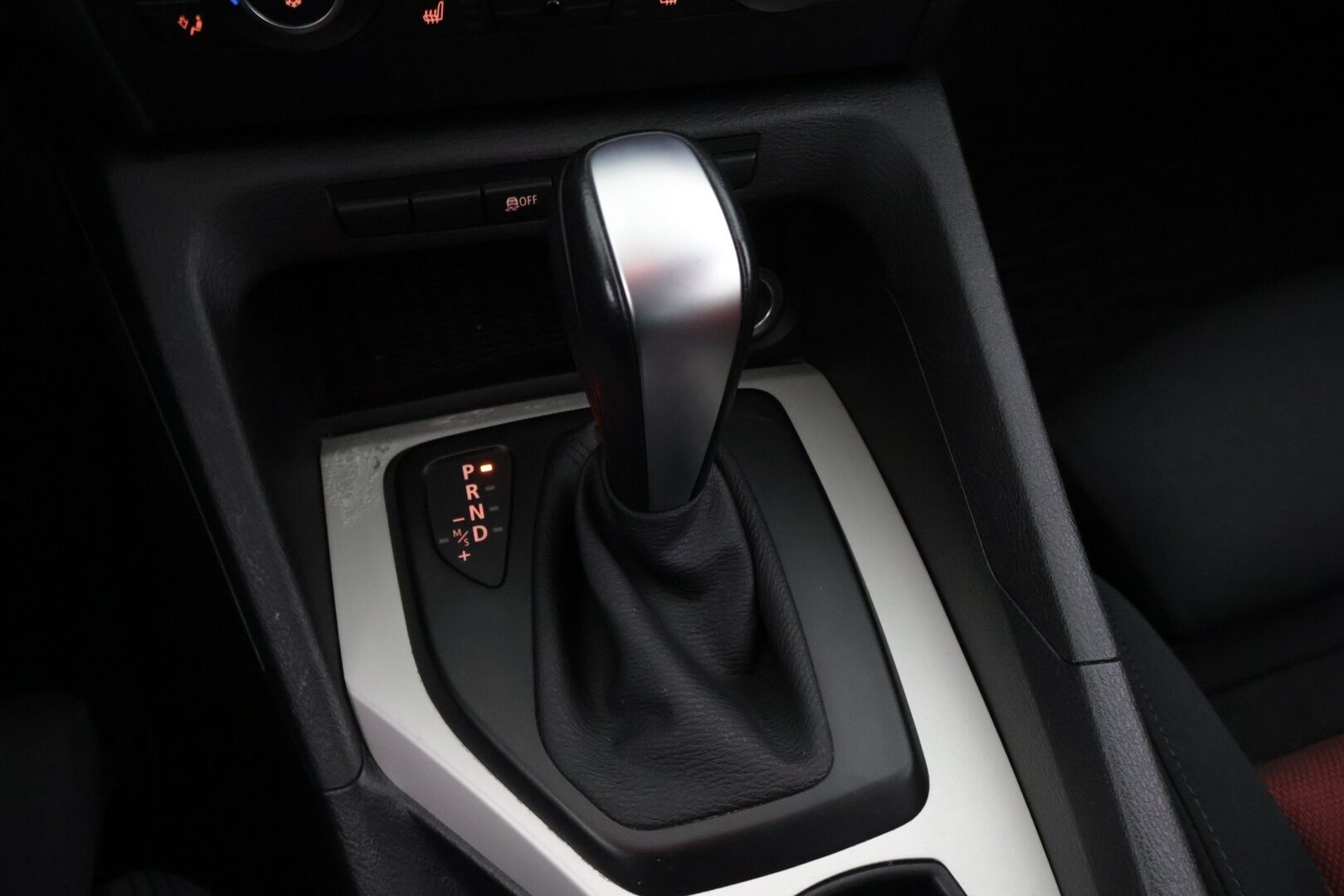 BMW X1 2012 xDrive20d TwinPower Turbo A Limited xDrive Edition E84 - Sportti-penkit / Lohko / Xenon 