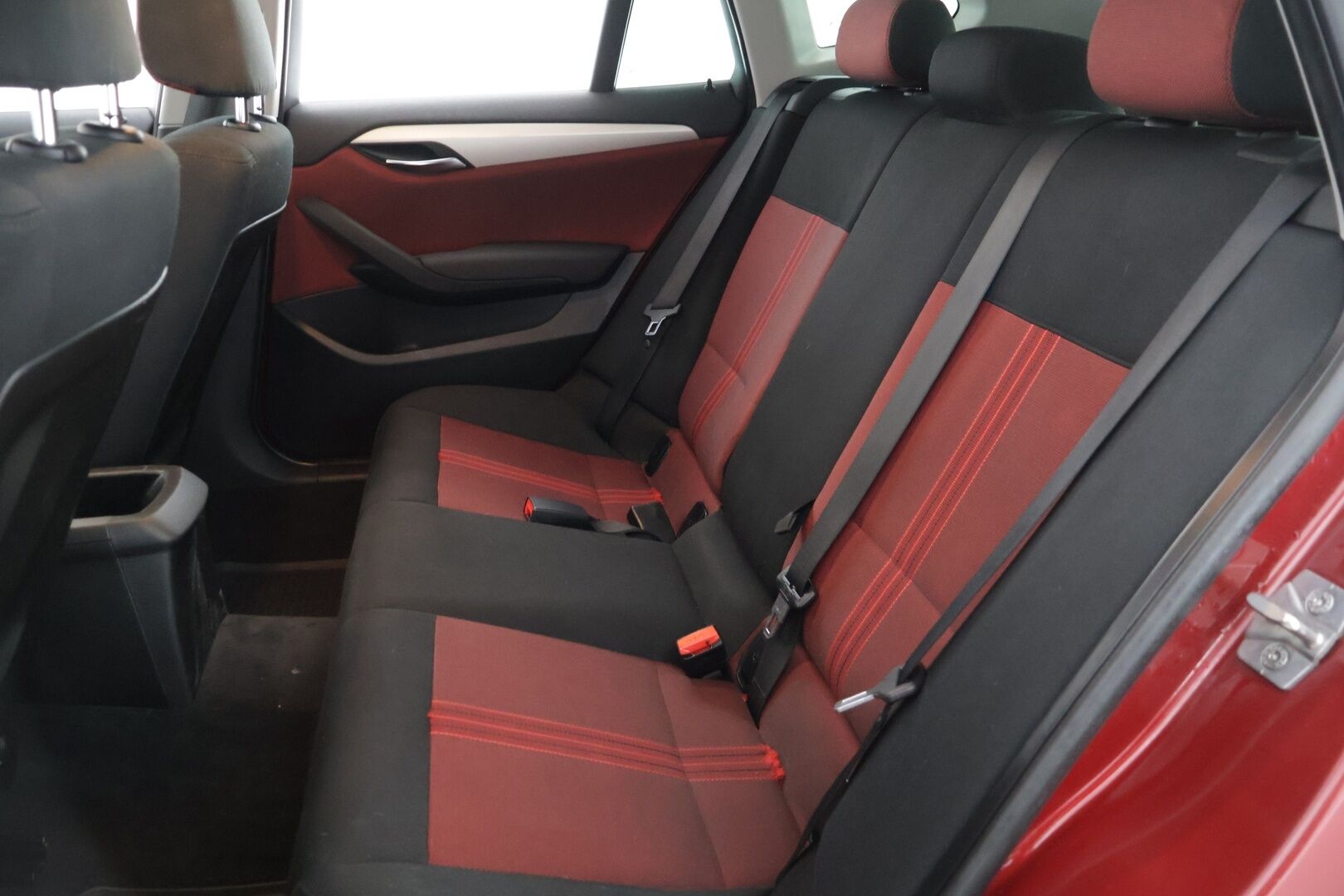 BMW X1 2012 xDrive20d TwinPower Turbo A Limited xDrive Edition E84 - Sportti-penkit / Lohko / Xenon 