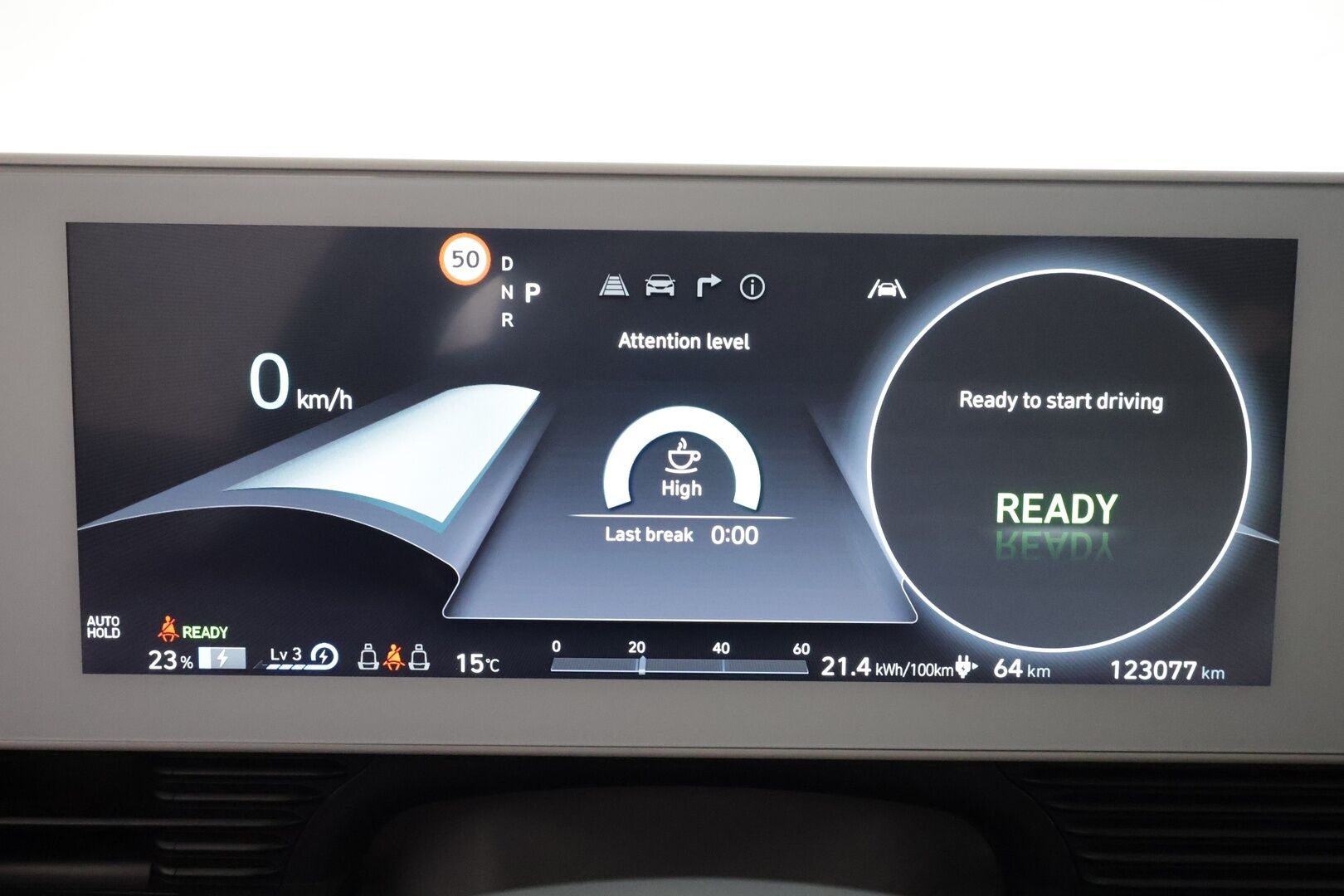 Hyundai IONIQ 5 2022 73 kWh 217 hv Premium - | ACC | ILP | Koukku | HUD | 360° | BOSE | Ilm. relax nahat | V2L | HDA | BSM | Muistipenkki | Ambient light | Merkkihuollot | 2x renkaat aluin | 