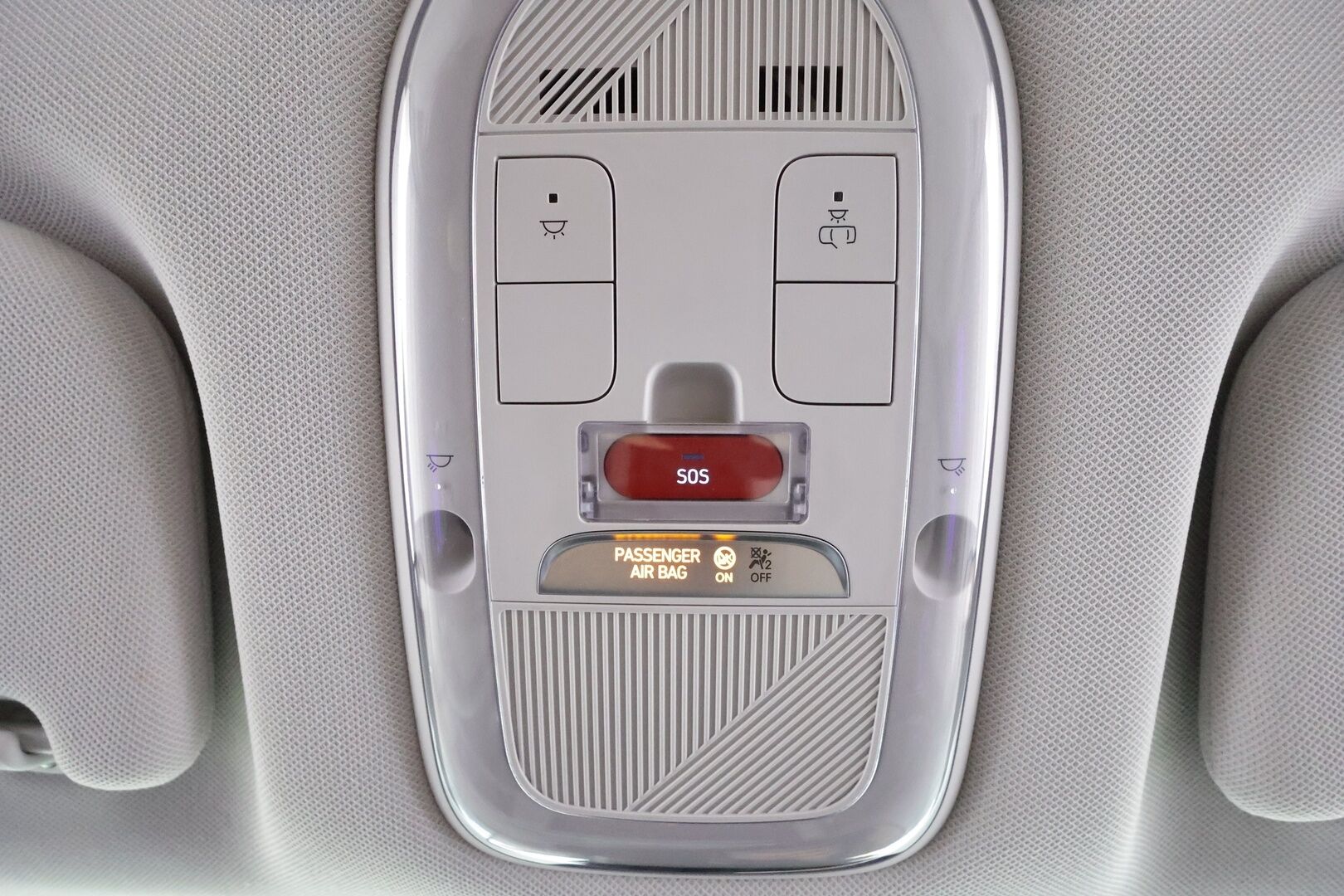 Hyundai IONIQ 5 2022 73 kWh 217 hv Premium - | ACC | ILP | Koukku | HUD | 360° | BOSE | Ilm. relax nahat | V2L | HDA | BSM | Muistipenkki | Ambient light | Merkkihuollot | 2x renkaat aluin | 