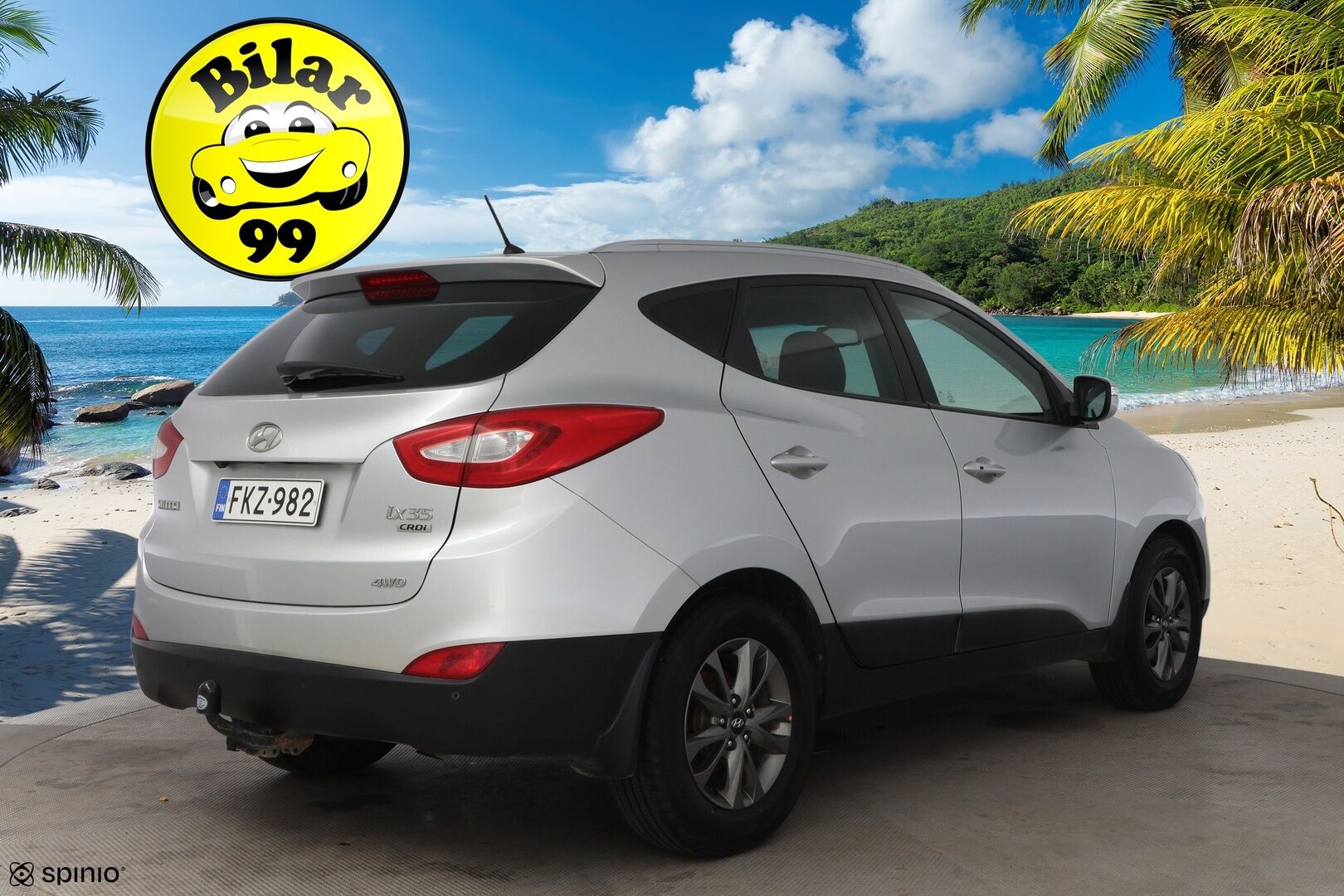 Hyundai ix35 2014 4WD 2,0 CRDi 100kW 6MT Style * Suomiauto / Vetokoukku / Peruutuskamera / Puolinahkasisusta / KeylessGo - Hyvät varusteet / 2x Renkaat aluvantein / Isot huollot tehty!