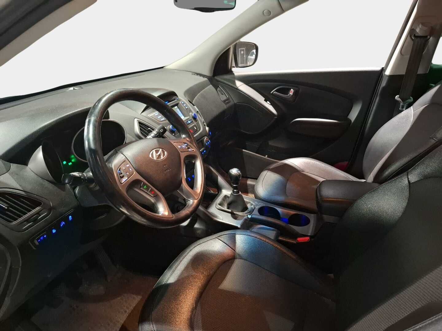 Hyundai ix35 2014 4WD 2,0 CRDi 100kW 6MT Style - *Suomi-auto / Koukku / Peruutuskamera / Led-lisävalo / Ratinlämmitin / Puolinahka-sisusta / Lohko+sisä / Juuri saapunut Tampereelle!*