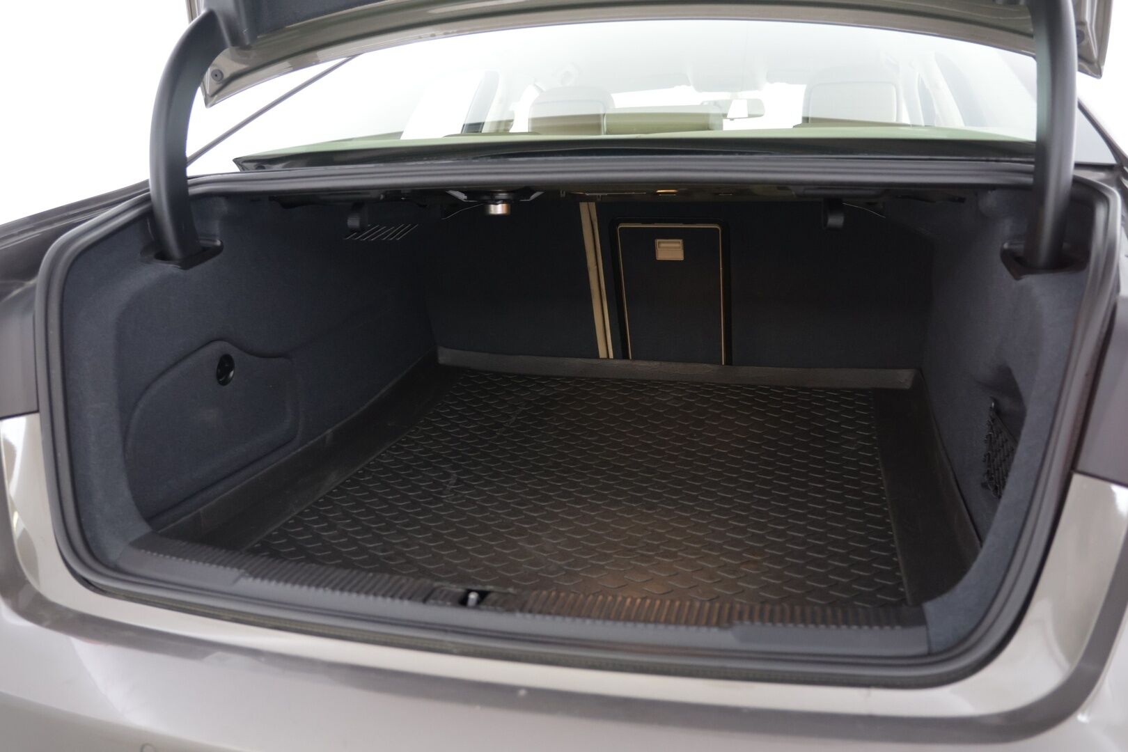 Audi A6 2014 Sedan Business 2,0 TFSI 132 kW multitronic Start-Stop - | Sähkpenkit muistilla | S-line | Webasto |