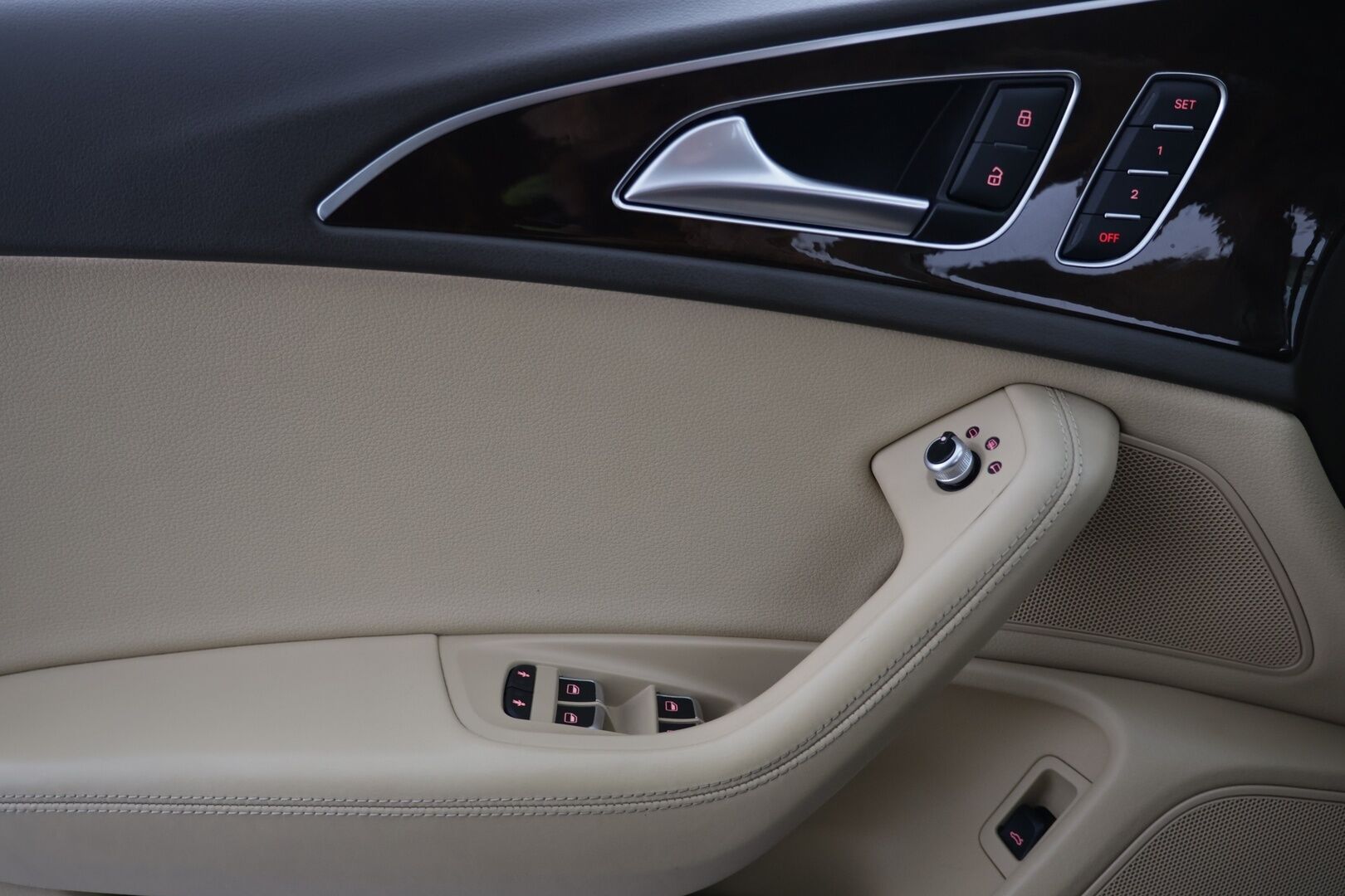 Audi A6 2014 Sedan Business 2,0 TFSI 132 kW multitronic Start-Stop - | Sähkpenkit muistilla | S-line | Webasto |