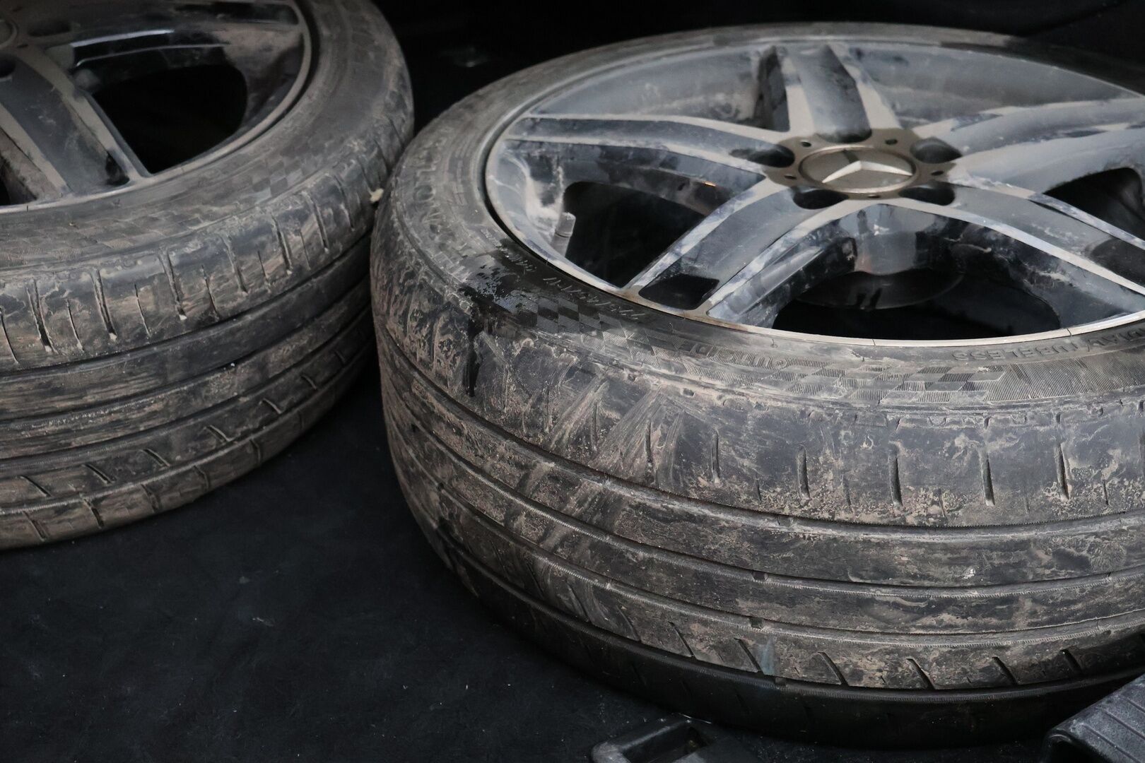 Mercedes-Benz E 2013 200 CDI BE A Premium Pro / YritysOutlet - Myydään vain yrityksille - Webasto / LED / Ortopedit / Tutkat / Ruskea nahkasisusta!