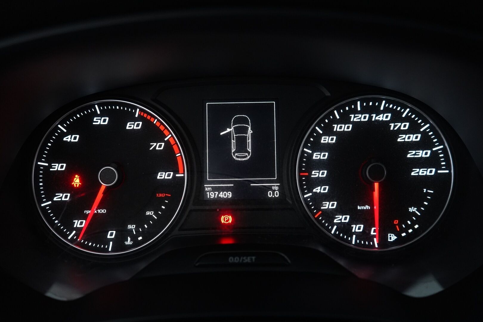 Seat Leon 2014 1,4 TSI 140 Style *Koukku / Tutkat / Vakkari / Lohko* - Kahdet Seatin omat alumiinivanteet / 2x Nokian renkaat / Juuri huollettu / Seuraava katsastus 7.4.2026