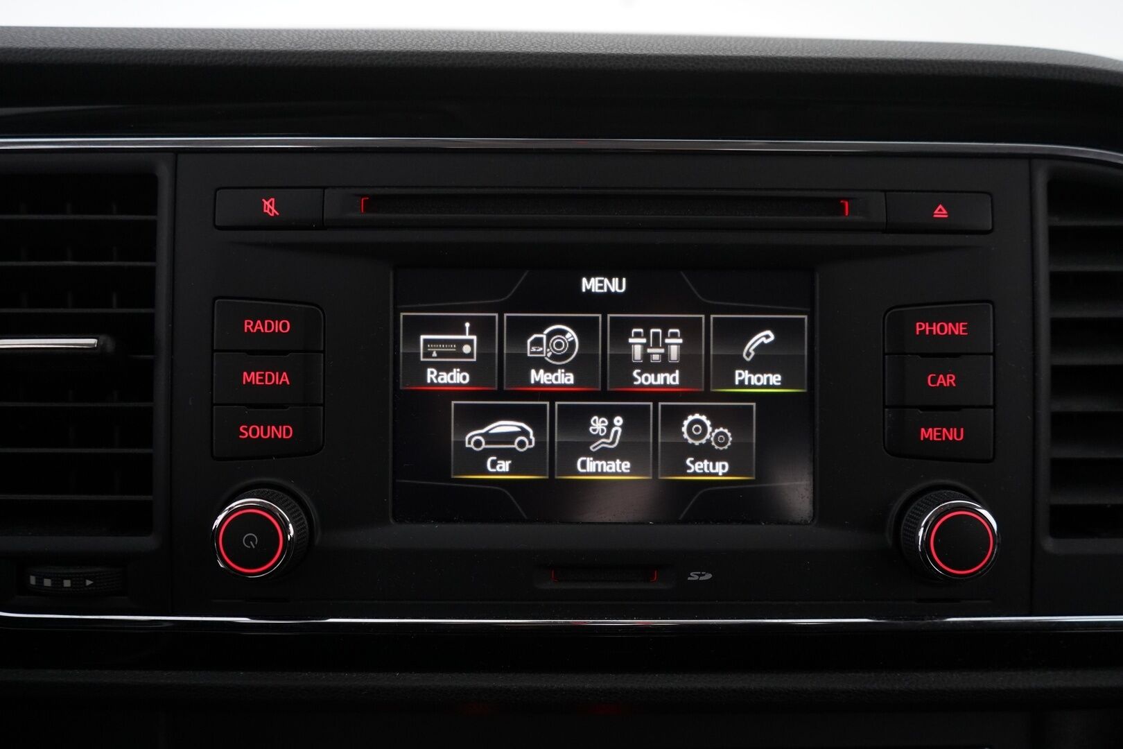 Seat Leon 2014 1,4 TSI 140 Style *Koukku / Tutkat / Vakkari / Lohko* - Kahdet Seatin omat alumiinivanteet / 2x Nokian renkaat / Juuri huollettu / Seuraava katsastus 7.4.2026