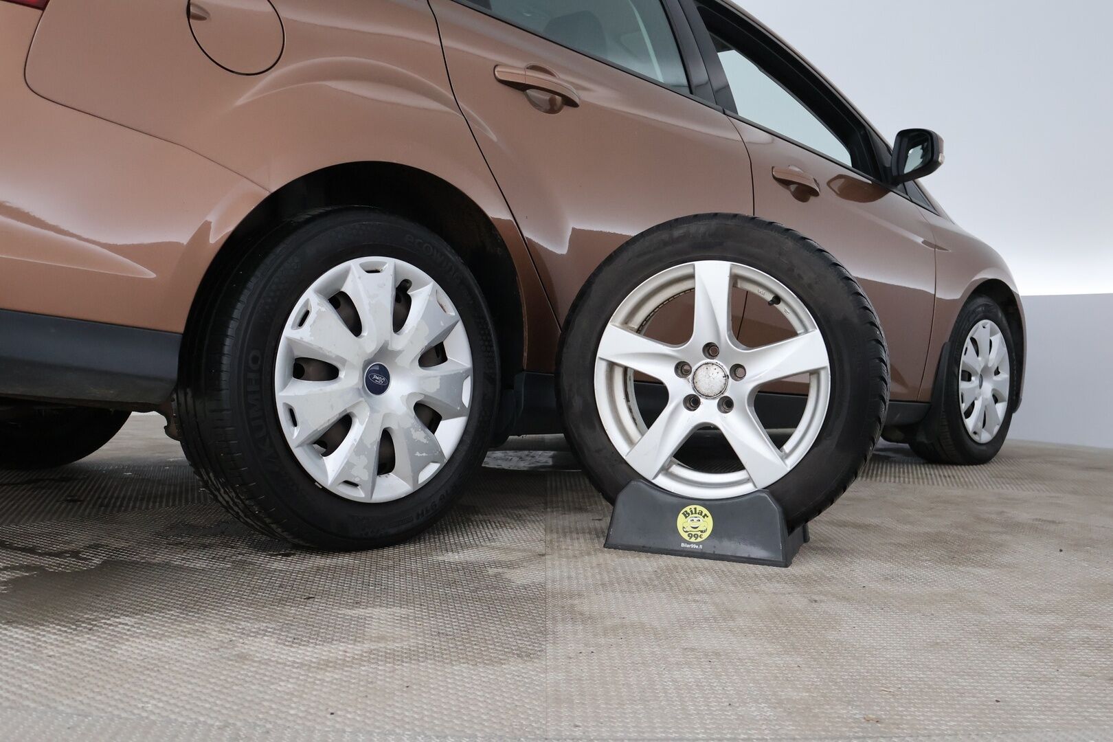 Ford Focus 2013 1,6 TDCi 95 hv Start/Stop Trend M6 4-ovinen - Hyvin pidetty | Vakkari | Aux | Huoltokirja