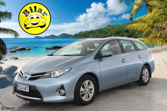 Toyota Auris 2013