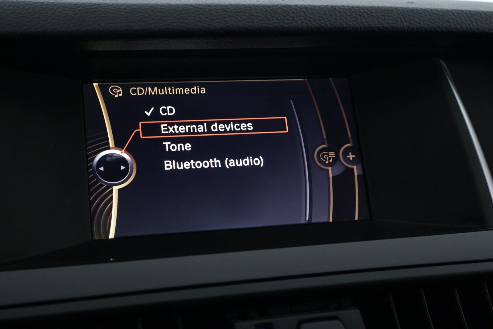 BMW 520 2013 F10 Sedan 520d TwinPower Turbo A Business Automatic** - Nahkapenkit / 2 renkaat / Tähän autoon Bilar-Turva *