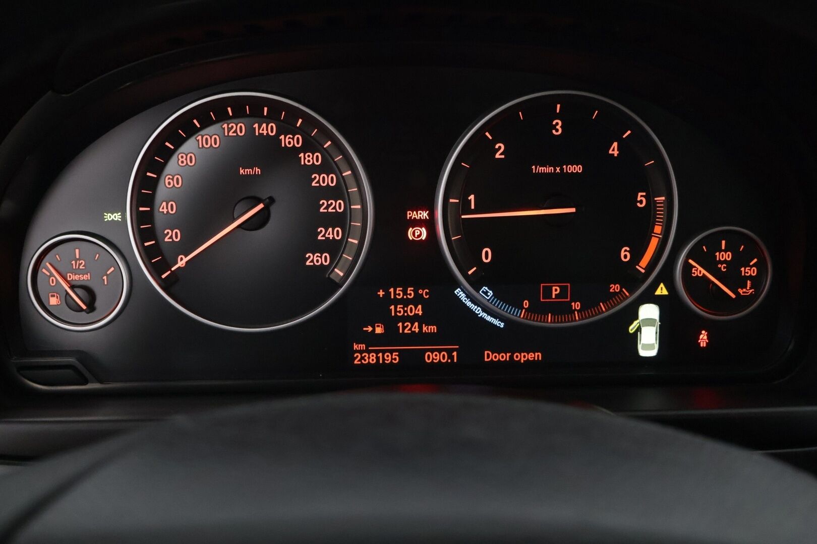 BMW 520 2013 F10 Sedan 520d TwinPower Turbo A Business Automatic** - Nahkapenkit / 2 renkaat / Tähän autoon Bilar-Turva *