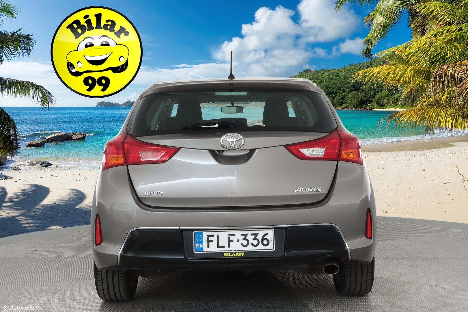 Toyota Auris 2013 1,6 Valvematic Active 5ov **Suomi-auto / P. Kamera / Navi / AC / Lohkolämmitin / 2x Renkaat**