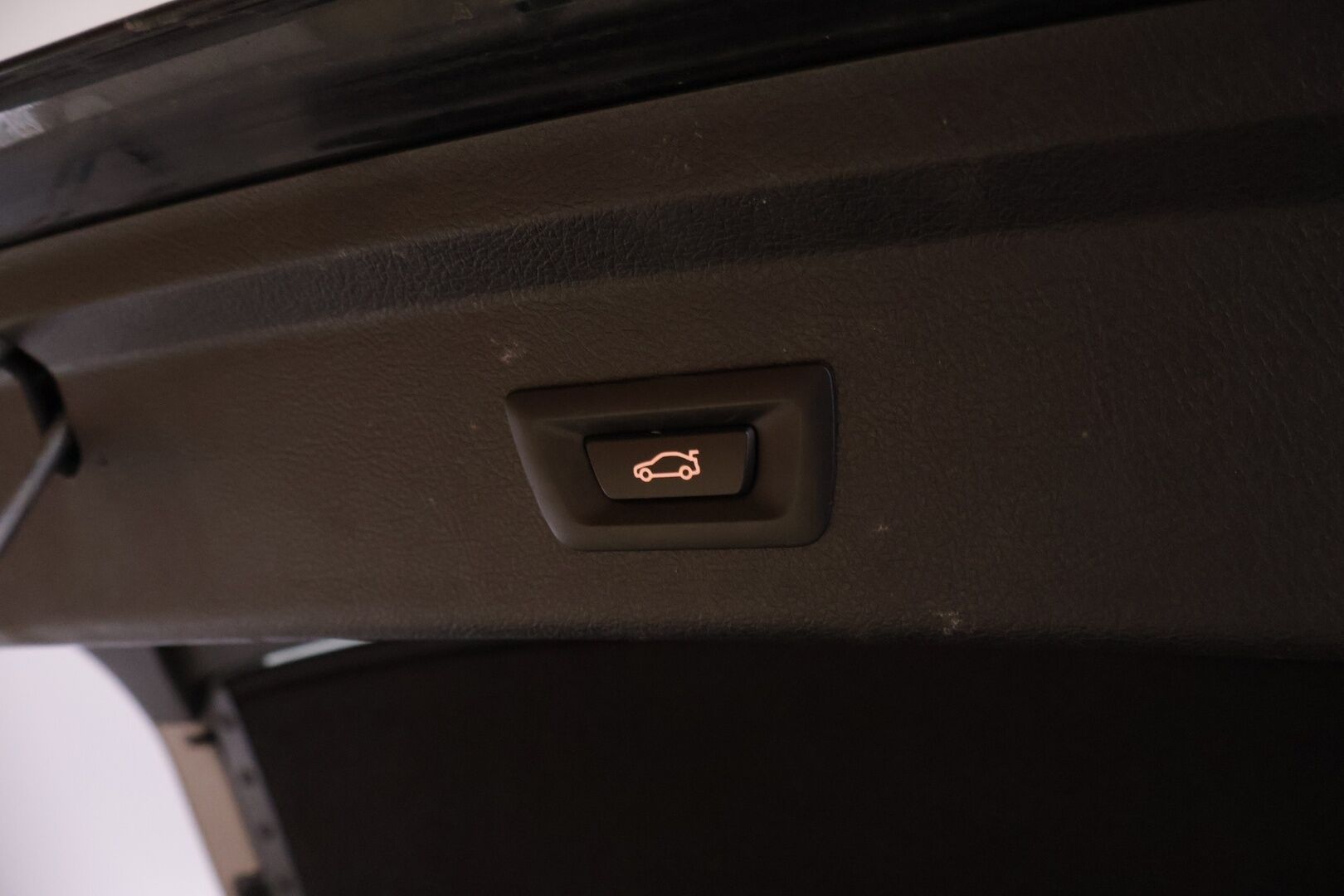 BMW 320 Gran Turismo 2014 F34 TwinPower Turbo A xDrive Business Automatic Sport - YritysOutlet - Myydään vain yrityksille - Panoraamakatto / Sporttipenkit / Vakkari / Huollettu asiallisesti