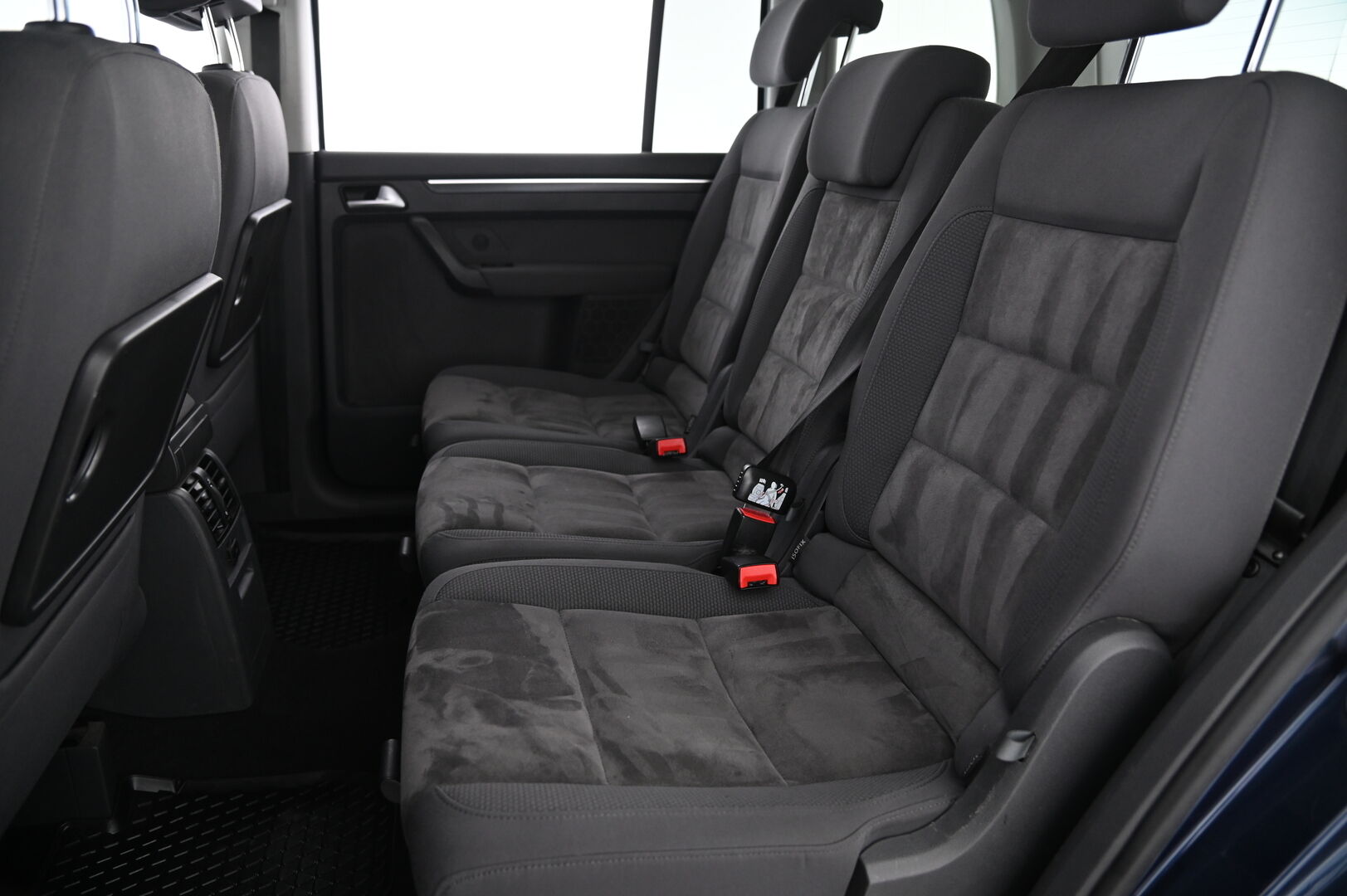 Volkswagen Touran 2014 Highline 2,0 TDI 103 kW (140 hv) BlueMotion Technology DSG-automaatti - Suomi-auto | Webasto | Koukku | Vakkari | Hyvin huollettu! | Uudet renkaat!