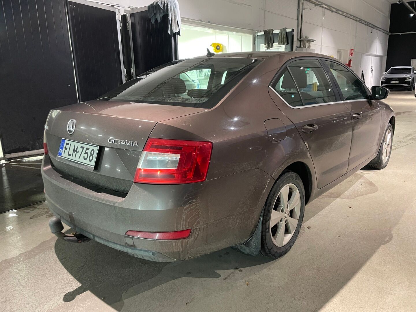 Skoda Octavia 2014 1,6 TDI Elegance DSG Autom. - | Webasto | Koukku | Vakkari | Tutka | KeyLessGo | Kahdet renkaat vanteilla | Juuri huollettu | Suomiauto | - KORKO VAIN 3,99 %