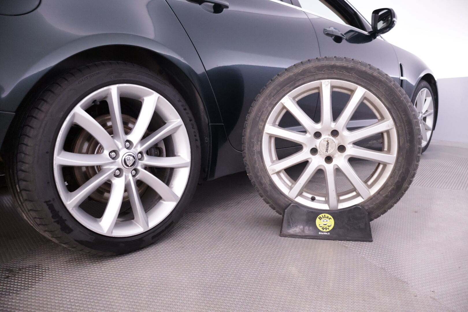 Jaguar XF 2011 3,0 D Luxury *Myydään huutokaupat.com* - Myydään huutokaupat.com
