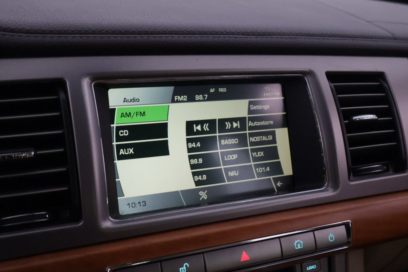 Jaguar XF 2011 3,0 D Luxury *Myydään huutokaupat.com* - Myydään huutokaupat.com