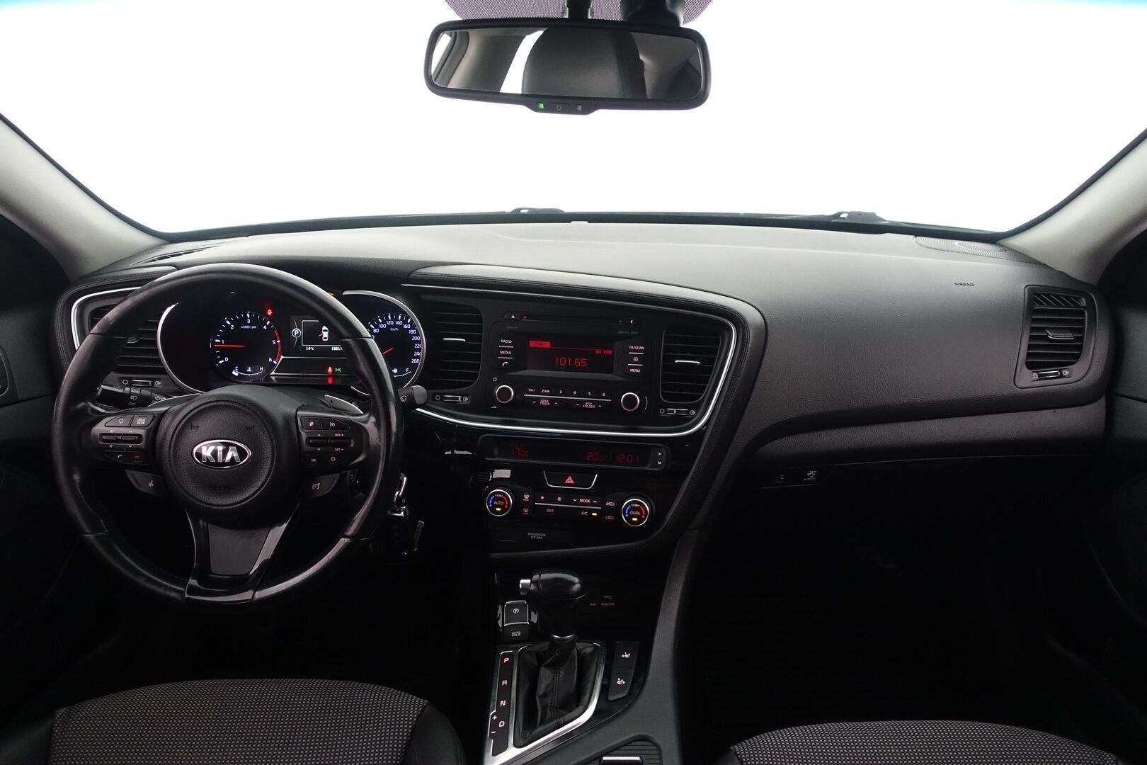 Kia Optima 2015 1,7 CRDi EX A/T - | Suomi-Auto | Sähköpenkki | Vakionopeudensäädin | Vetokoukku | Tutkat Eteen ja Taakse | Urheilullinen Alusta |