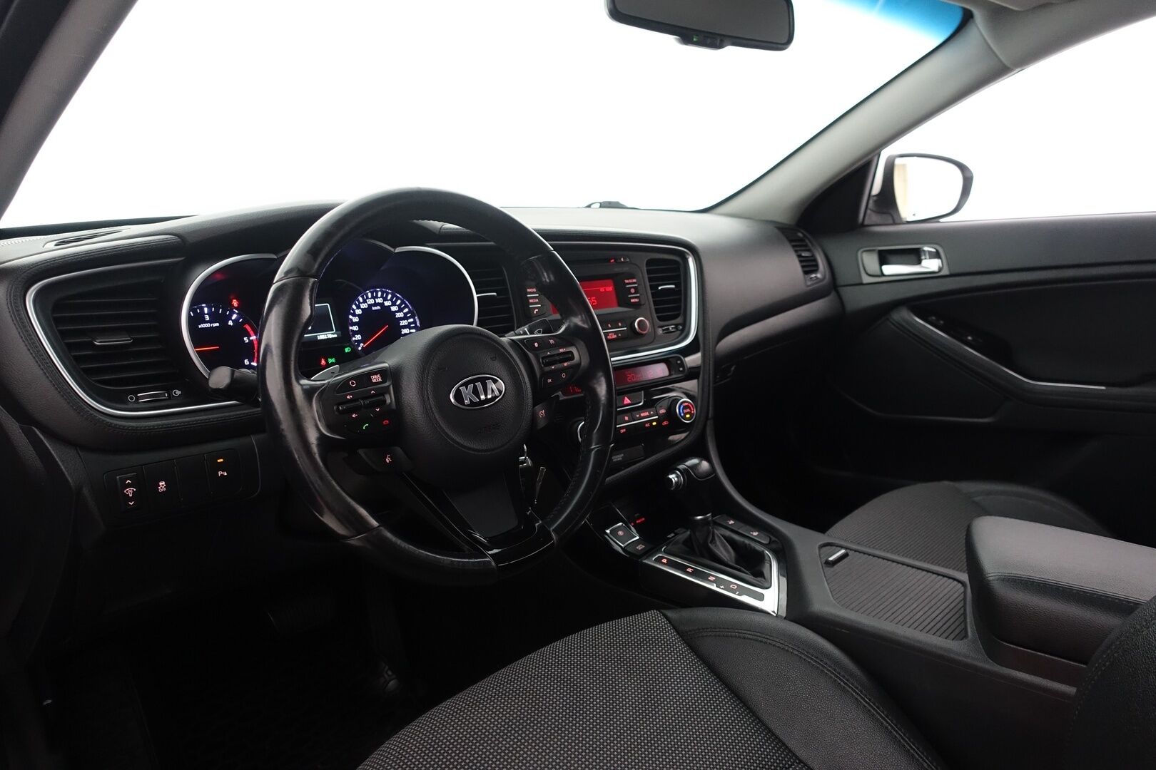 Kia Optima 2015 1,7 CRDi EX A/T - | Suomi-Auto | Sähköpenkki | Vakionopeudensäädin | Vetokoukku | Tutkat Eteen ja Taakse | Urheilullinen Alusta |