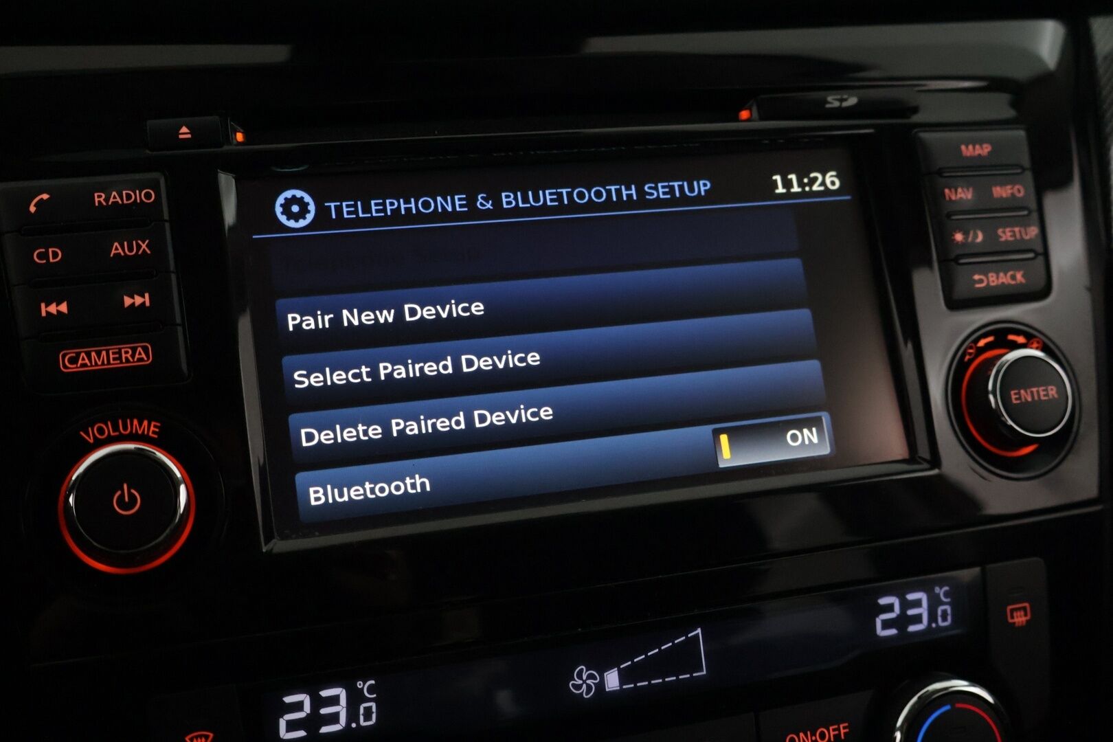 Nissan X-Trail 2015 dCi 130 Business 360 2WD Xtronic ** YritysOutlet - Myydään vain yrityksille - * 360 kamera / Koukku / P-tutkat / Navi / Blis *