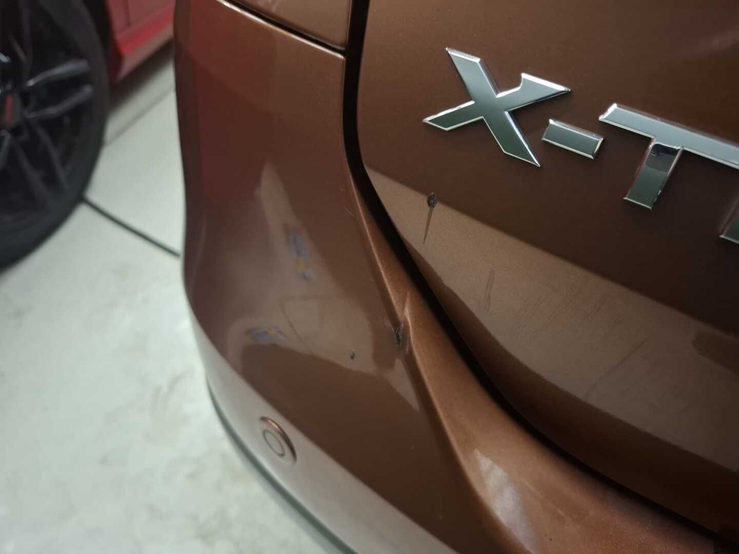 Nissan X-Trail 2015 dCi 130 Business 360 2WD Xtronic ** YritysOutlet - Myydään vain yrityksille - * 360 kamera / Koukku / P-tutkat / Navi / Blis *