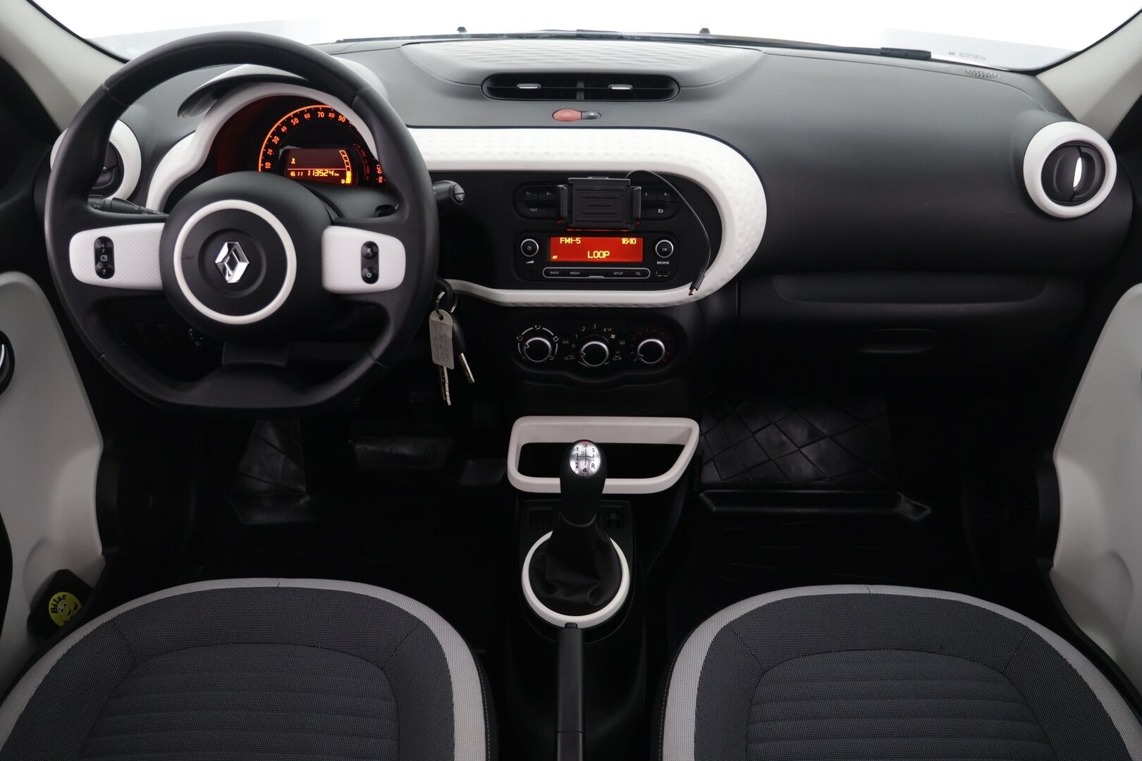 Renault Twingo 2015 SCe 70 S&S Soleil - Kattoluukku | Vakkari | Tutkat taakse |