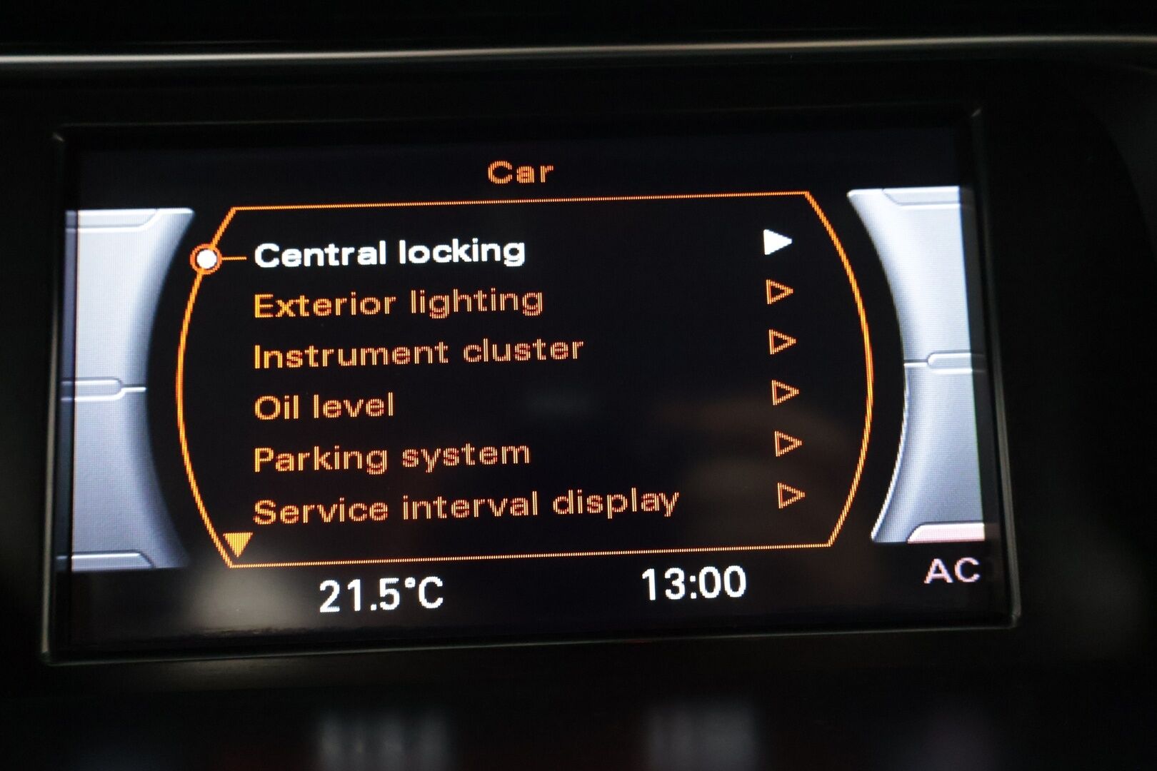 Audi A5 2015 Sportback Land of quattro Edition 2,0 TDI 140 kW quattro S tronic * S-line ulko / Parkkitutka / Lohko + sisä / Suomi-auto * - Hyvä huoltohistoria / Upea maalipinta / Renkaat ok! *