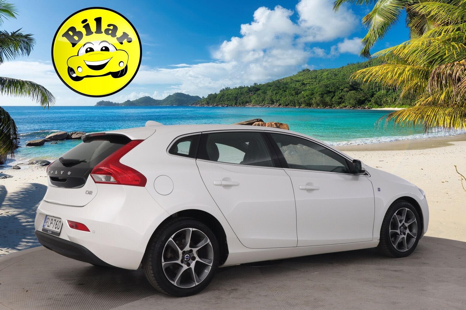 Volvo V40 2015 D2 Ocean Race Business aut - Suomi-auto | Webasto | Tutka takana | Vakkari | BT | 2x renkaat&alumiinivanteet