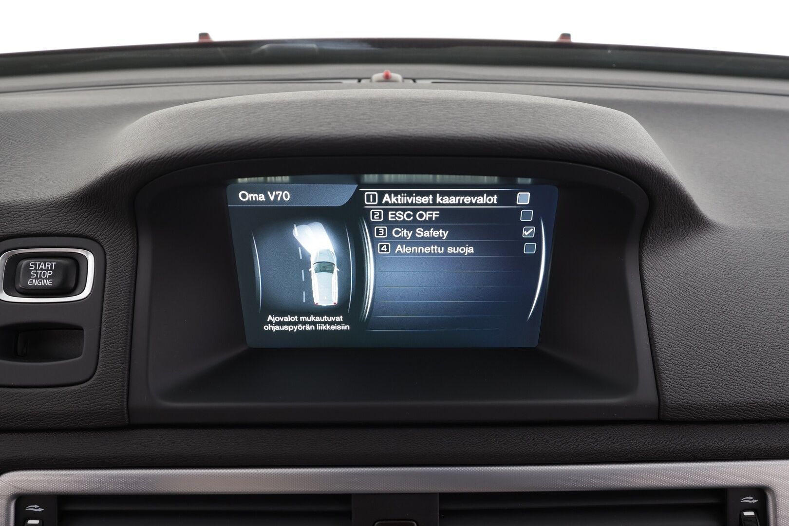 Volvo V70 2015 D4 Classic Business Summum aut * Vakkari / P.tutka / Navi / Muistipenkki / Webasto / Nahat / KeylessGo / Digimittaristo * - Kahdet renkaat aluvanteilla - HULLU BLACKWEEK KORKOTARJOUS 2,49%