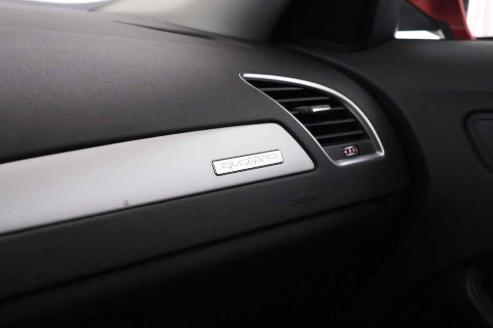 Audi A4 2015 Avant Land of quattro Edition S-line 2,0 TDI clean diesel 140 kW quattro S tronic - YritysOutlet - Myydään vain yrityksille - | Etäohjattava Eber | Nahka-alcantara | Xenon | P-tutka | Vakkari |