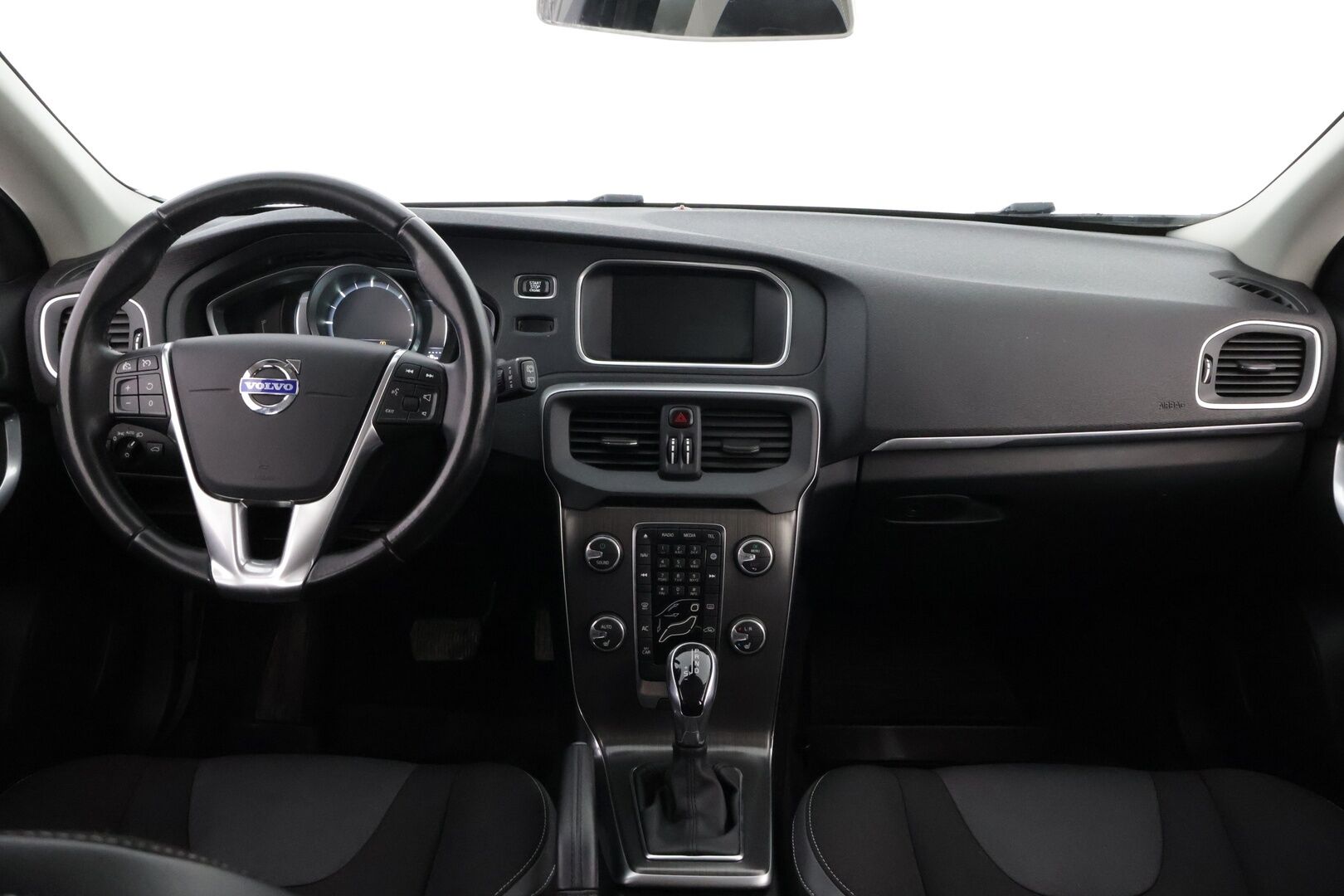 Volvo V40 2015 D2 Business aut * Webasto / High Perf Audio / Digimittari / Xenon / Peruutustutka / Vakkari - Suomiauto / Ei Adblue järjestelmää / Juuri saapunut Tampereelle! - HULLUT AVAJAISHULINAT KORKOTARJOUS 3,29 %