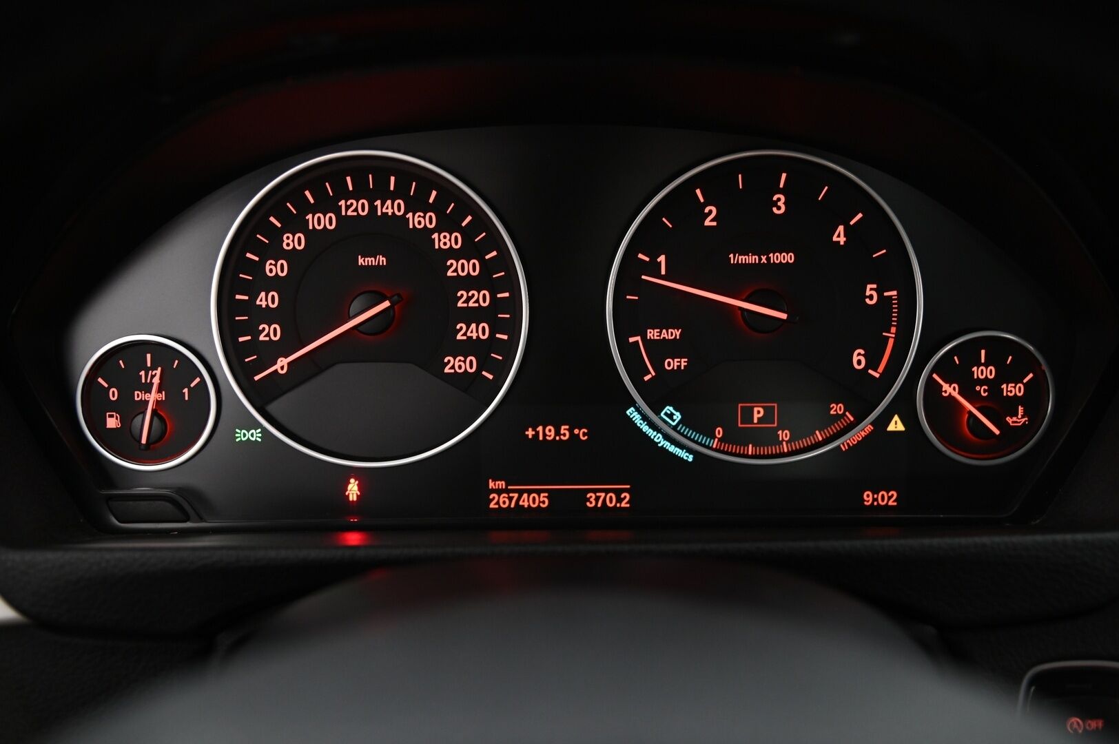 BMW 318 Gran Turismo 2016 F34 Gran Turismo 318d A Business *Lohko / Sportti-penkit / Vakkari / Tutkat* - *Suomi-auto / Vasta saapunut / Juuri huollettu*