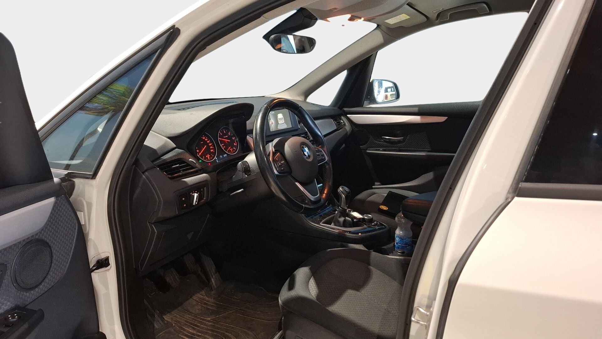 BMW 216 2015 F45 Active Tourer 216d Business / Suomi-auto / Vakkari / P. Tutka / LED / KeylessGo / Bluetooth /
