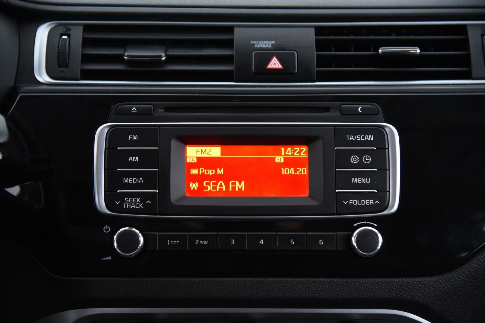 Kia Rio 2016 1,2 ISG LX 5D EcoDynamics / Suomi-Auto / Ilmastointi / Aux - Kahdet renkaat / Huoltokirja