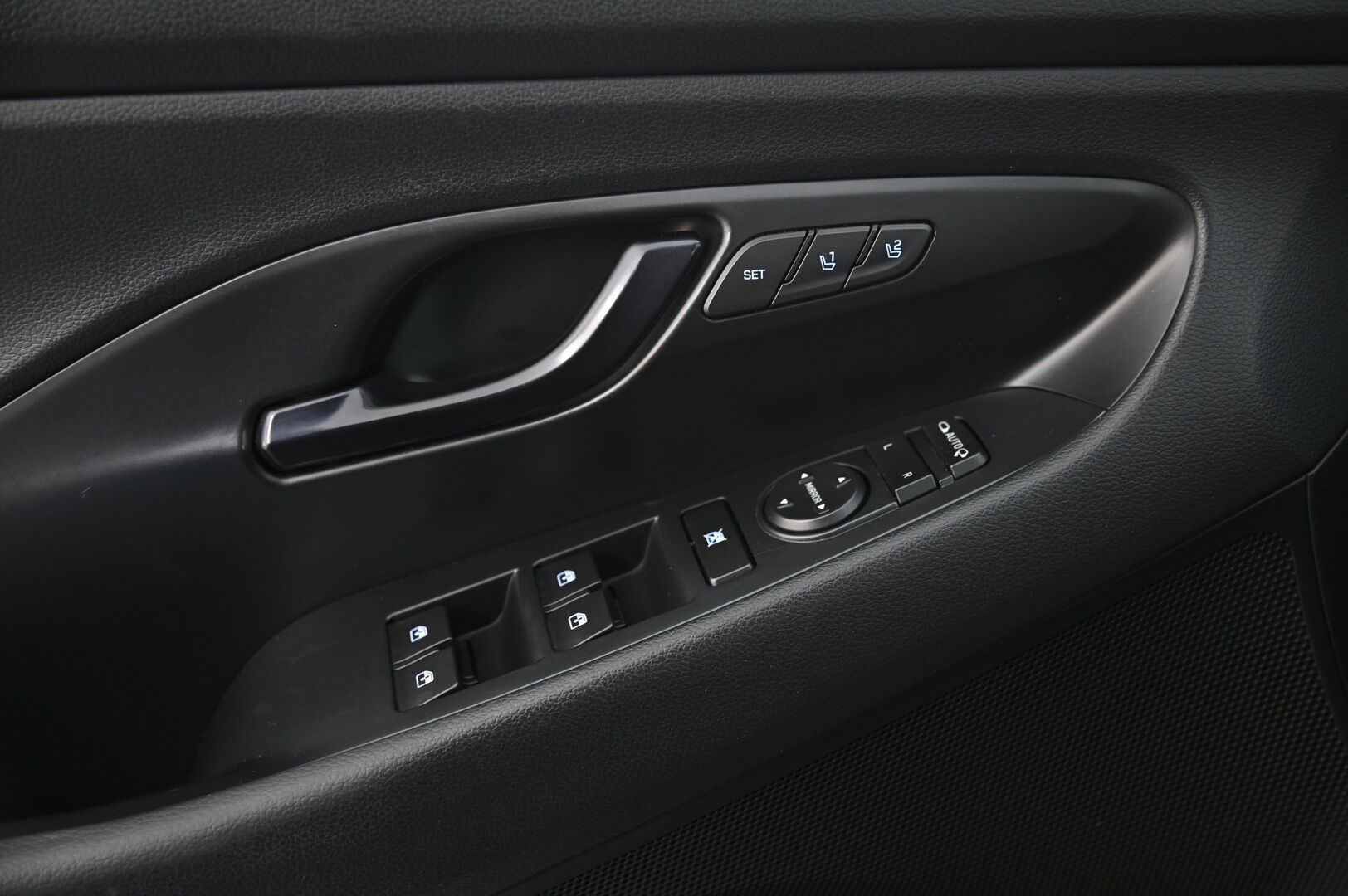 Hyundai i30 5d 2018 N 2,0 T-GDI 6MT Performance Pack - *Seuraava katsastus 03/28 / 2x Renkaat&alumiinivanteet / Merkkihuollettu!*