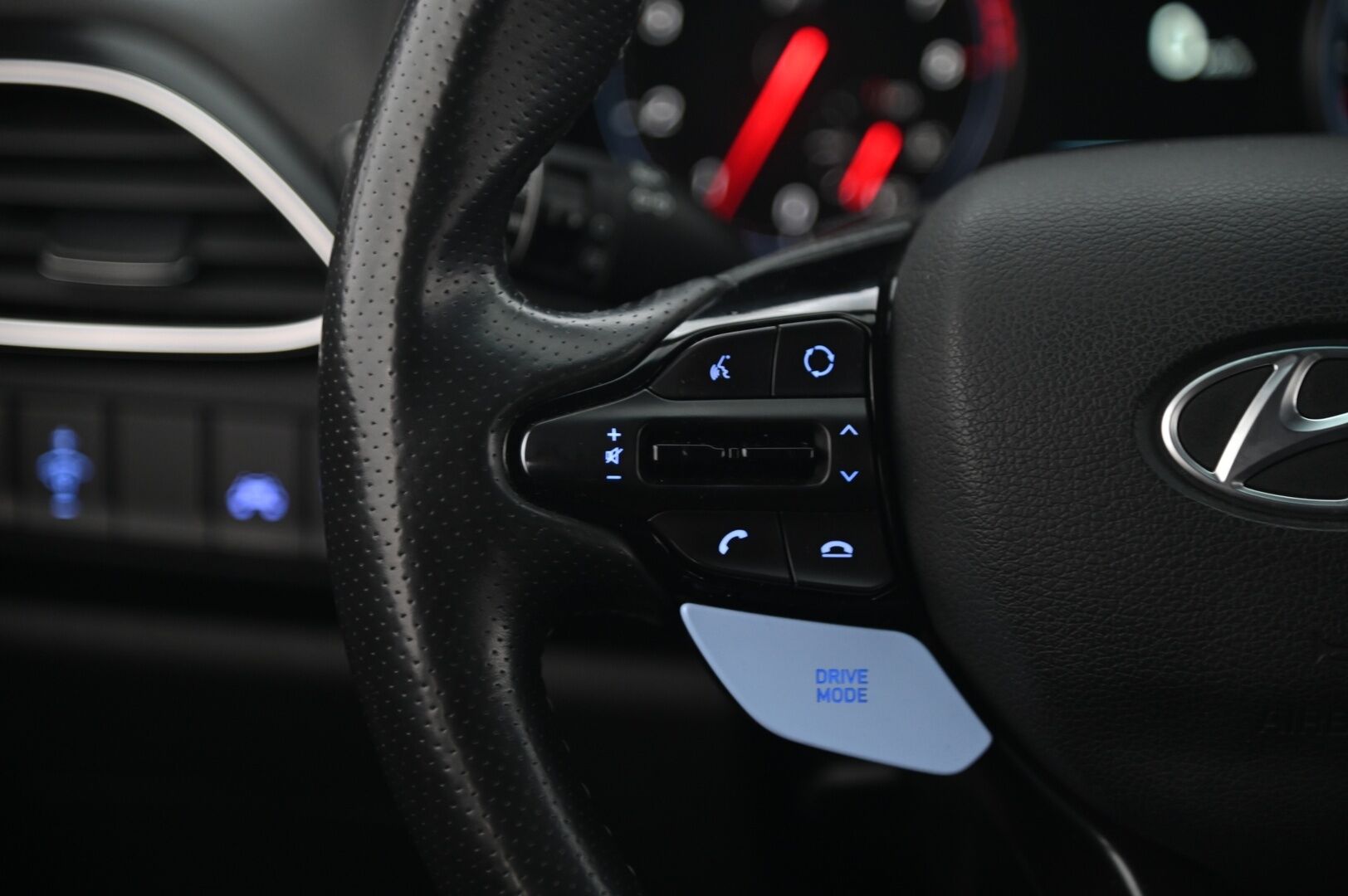 Hyundai i30 5d 2018 N 2,0 T-GDI 6MT Performance Pack - *Seuraava katsastus 03/28 / 2x Renkaat&alumiinivanteet / Merkkihuollettu!*