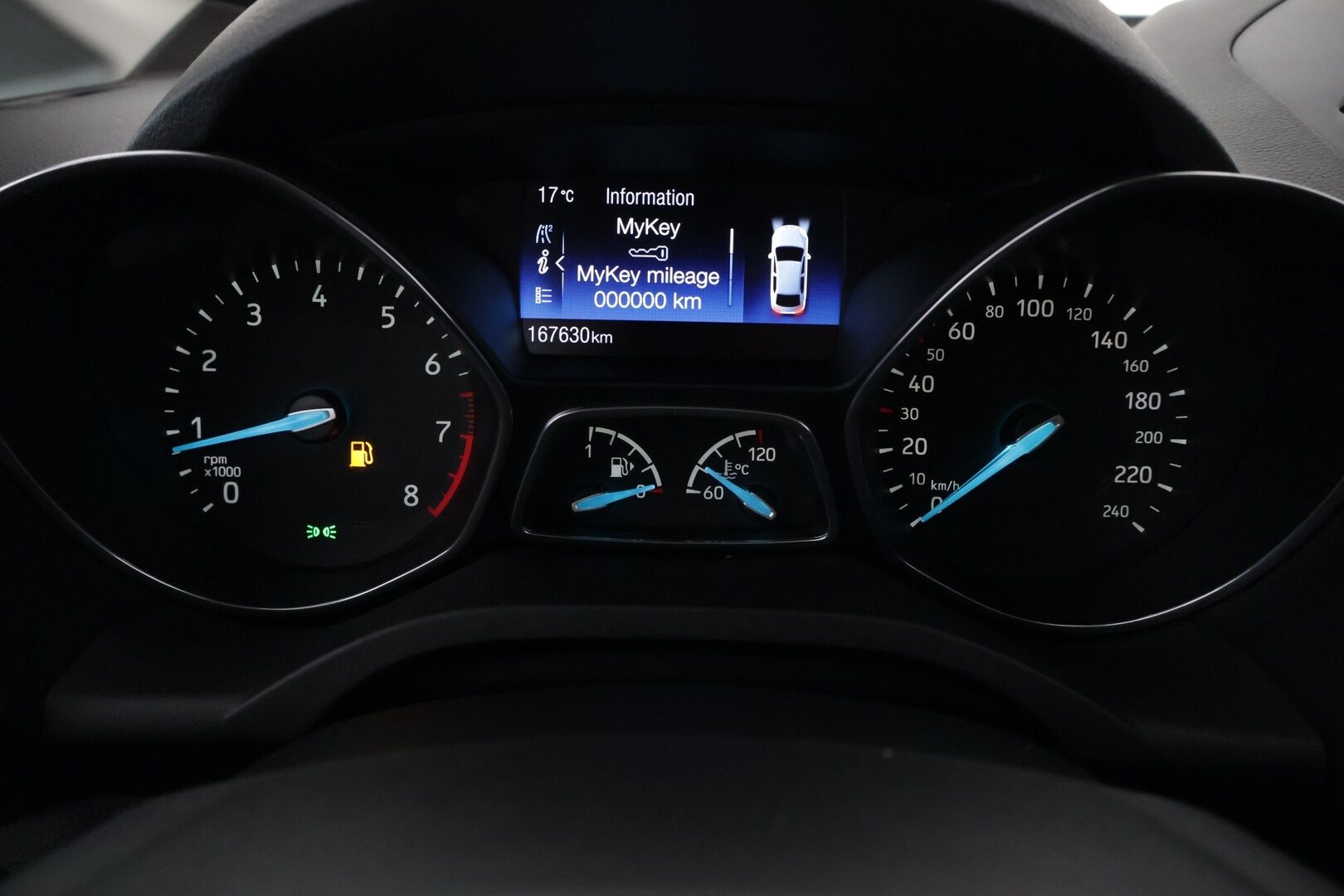 Ford C-Max 2016 Compact 1,5 EcoBoost 150 hv start/stop M6 Titanium / Vakkari / P-kamera / Koukku / Lohkolämmitin / Ratinlämmitin - *JAKOHIHNA VAIHDETTU 08/25* / Huoltokirja / Sähköluukku / Särmä Suomi-auto / Pienet kulut