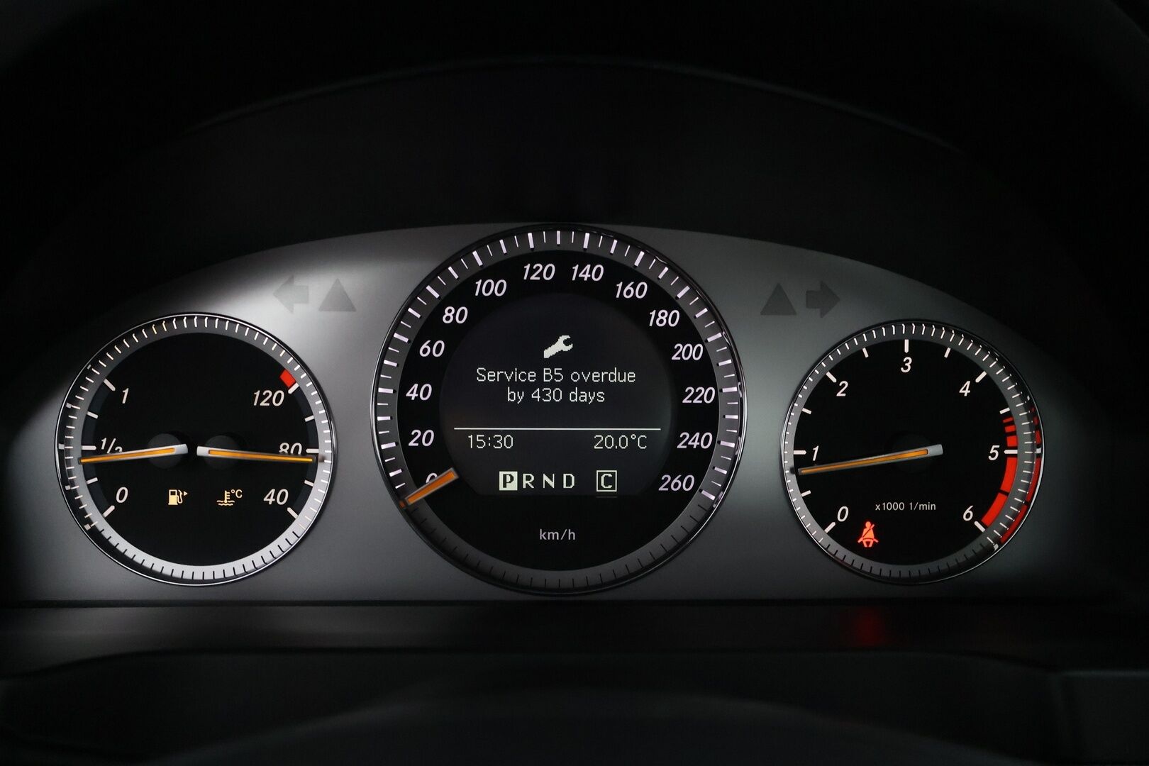 Mercedes-Benz C 2008 MYYDÄÄN HUUTOKAUPAT.COM