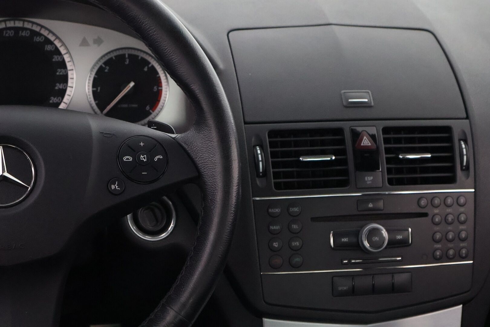 Mercedes-Benz C 2008 MYYDÄÄN HUUTOKAUPAT.COM