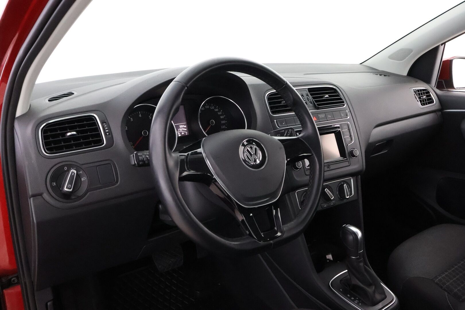 Volkswagen Polo 2016 Comfortline 1,2 TSI 66 kW (90 hv) DSG-automaatti * Suomiauto / Vakkari / Lohkolämmitin / LED / Vetokoukku - Helmi / Vähän ajettu / Juuri tullut Tampereelle / Jakopää juuri tehty!!