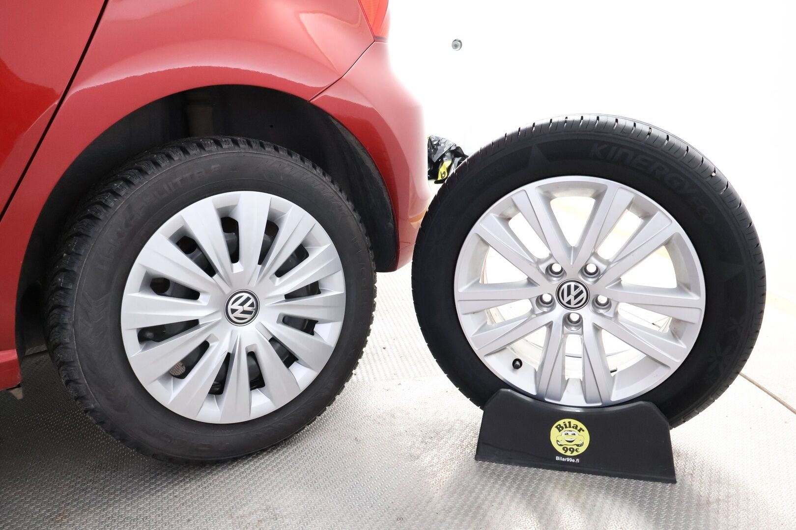 Volkswagen Polo 2016 Comfortline 1,2 TSI 66 kW (90 hv) DSG-automaatti * Suomiauto / Vakkari / Lohkolämmitin / LED / Vetokoukku - Helmi / Vähän ajettu / Juuri tullut Tampereelle / Jakopää juuri tehty!!