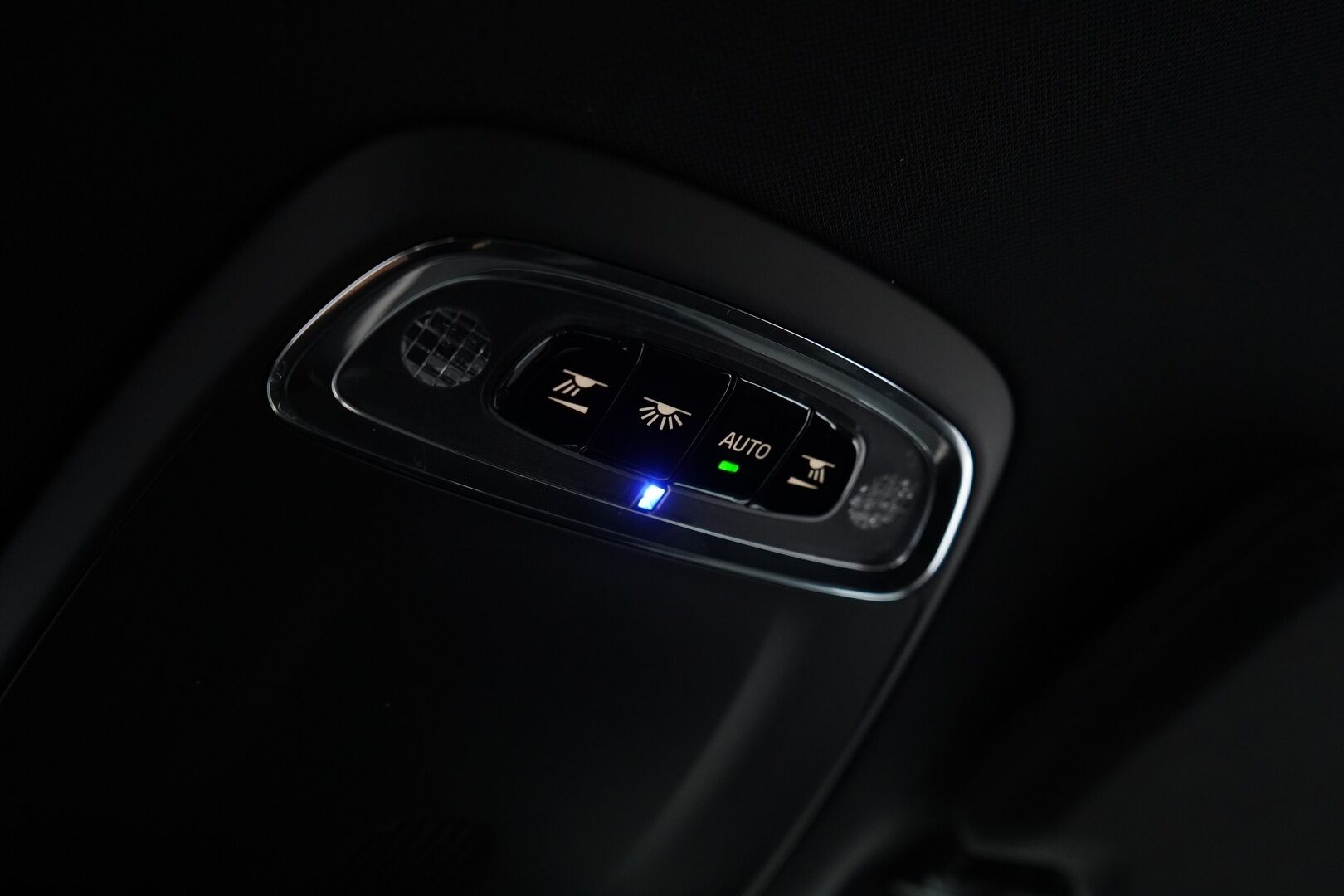 Volvo XC90 2016 D5 AWD R-Design aut *Kamera / Muistipenkit / Koukku* - Suomi-auto / 7-Paikkainen / Kahdet hyvät renkaat / Turbo vaihdettu