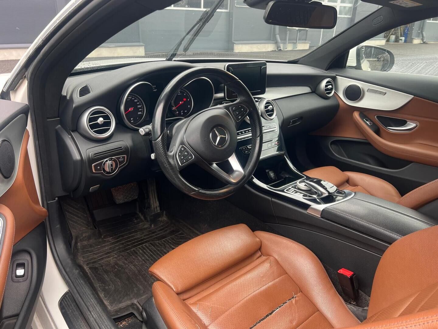 Mercedes-Benz C 2016 220 d Coupé A - Juuri saapunut | 2x OEM vanteet | Sport-nahat | Coupe