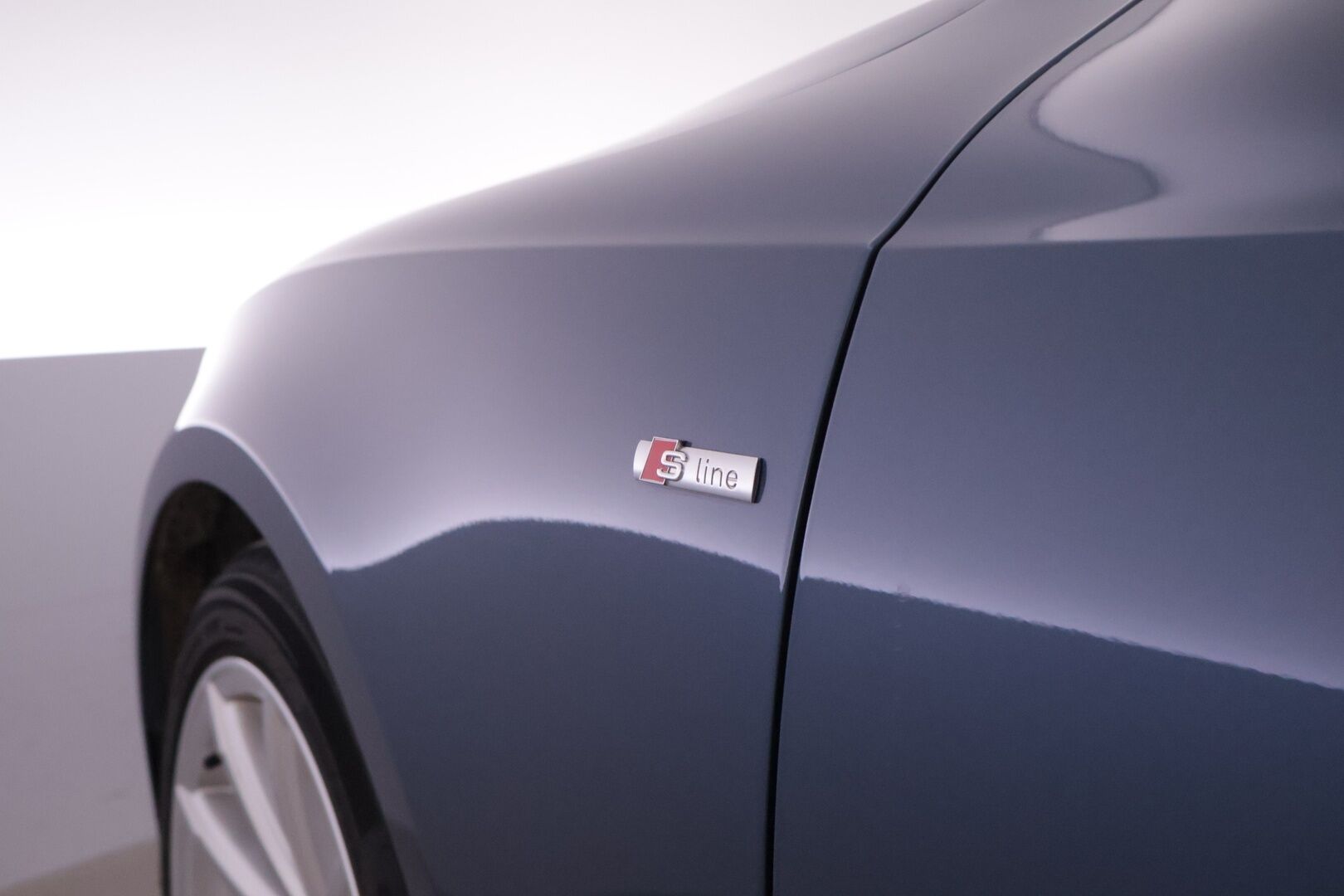Audi A5 2016 Sportback Land of quattro Edition 2,0 TDI 140 kW quattro S tronic - | S-Line ulkopaketti | Nahka-alcantara | Xenon | Lohko+sisäpistoke | Navi | Vakkari |