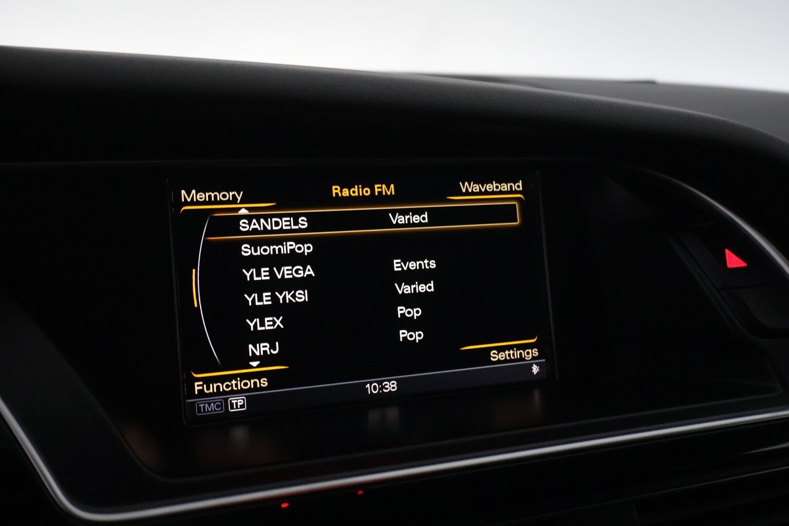 Audi A5 2016 Sportback Land of quattro Edition 2,0 TDI 140 kW quattro S tronic - | S-Line ulkopaketti | Nahka-alcantara | Xenon | Lohko+sisäpistoke | Navi | Vakkari |
