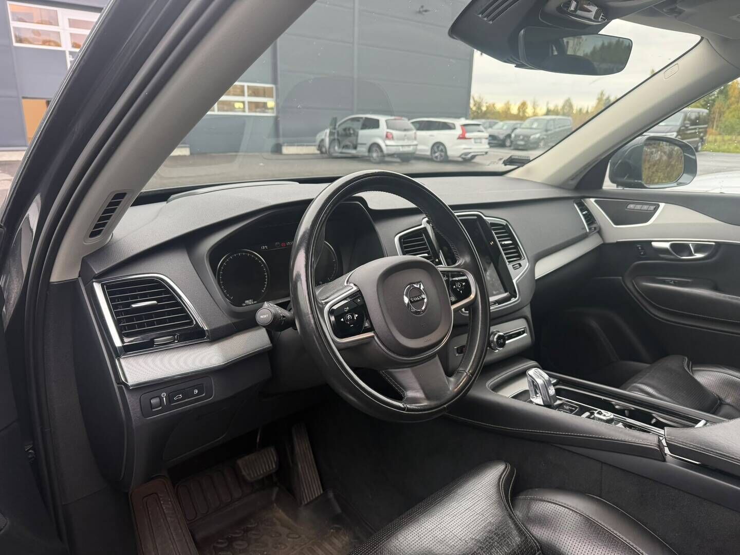 Volvo XC90 2016 T8 Twin Engine AWD Inscription aut - Matkalla myymälään!