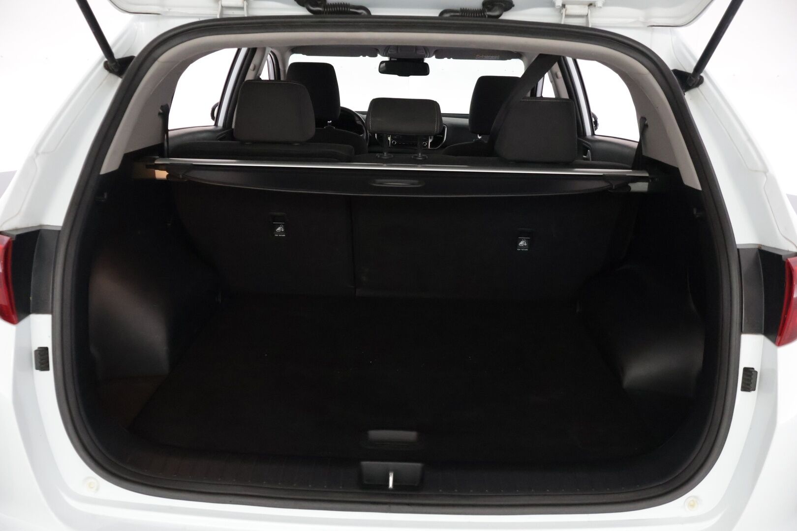 Kia Sportage 2016 1,6 ISG Urban LX EcoDynamics  *Koukku / Vakkari / Lohko + sisä / Led päiväajovalot!* - Juuri katsastettu / Kahdet uudet renkaat / Särmä huoltokirja